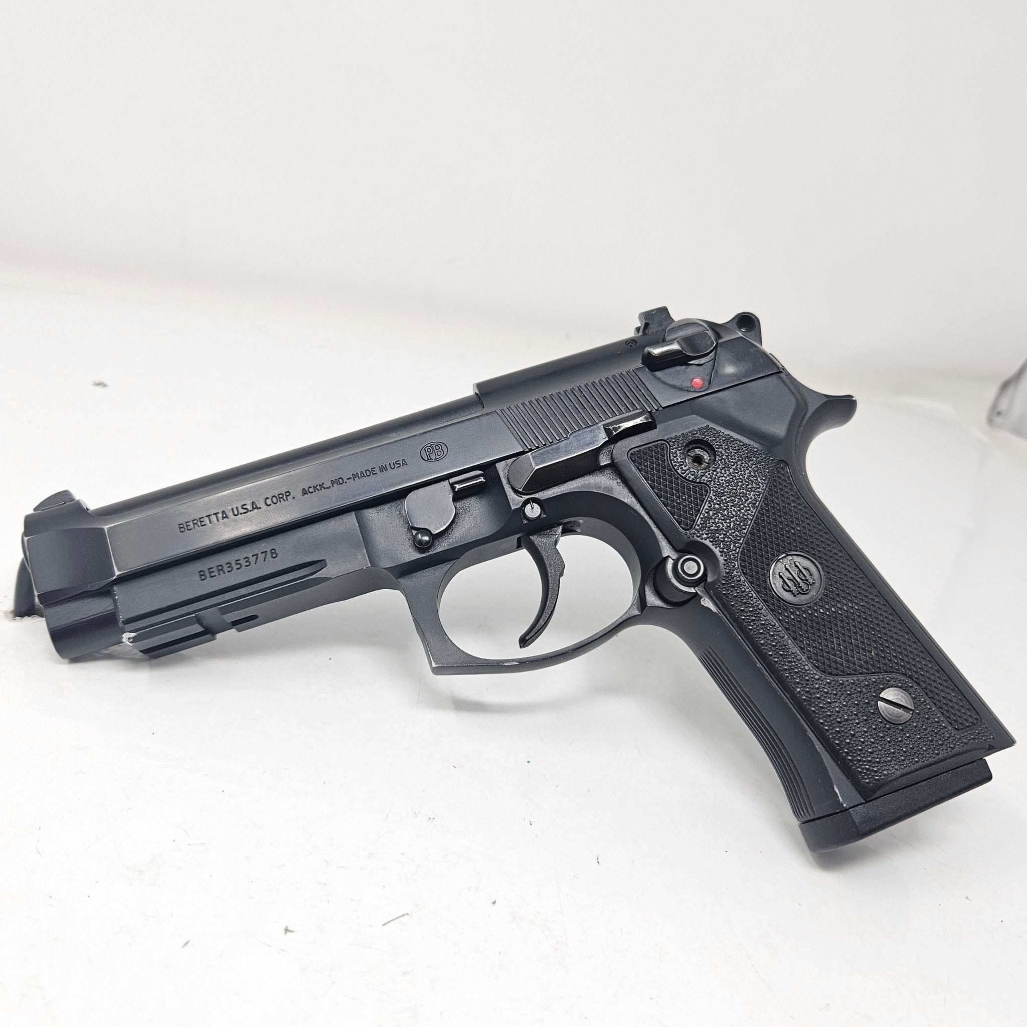 Beretta 92 Fs Vertec