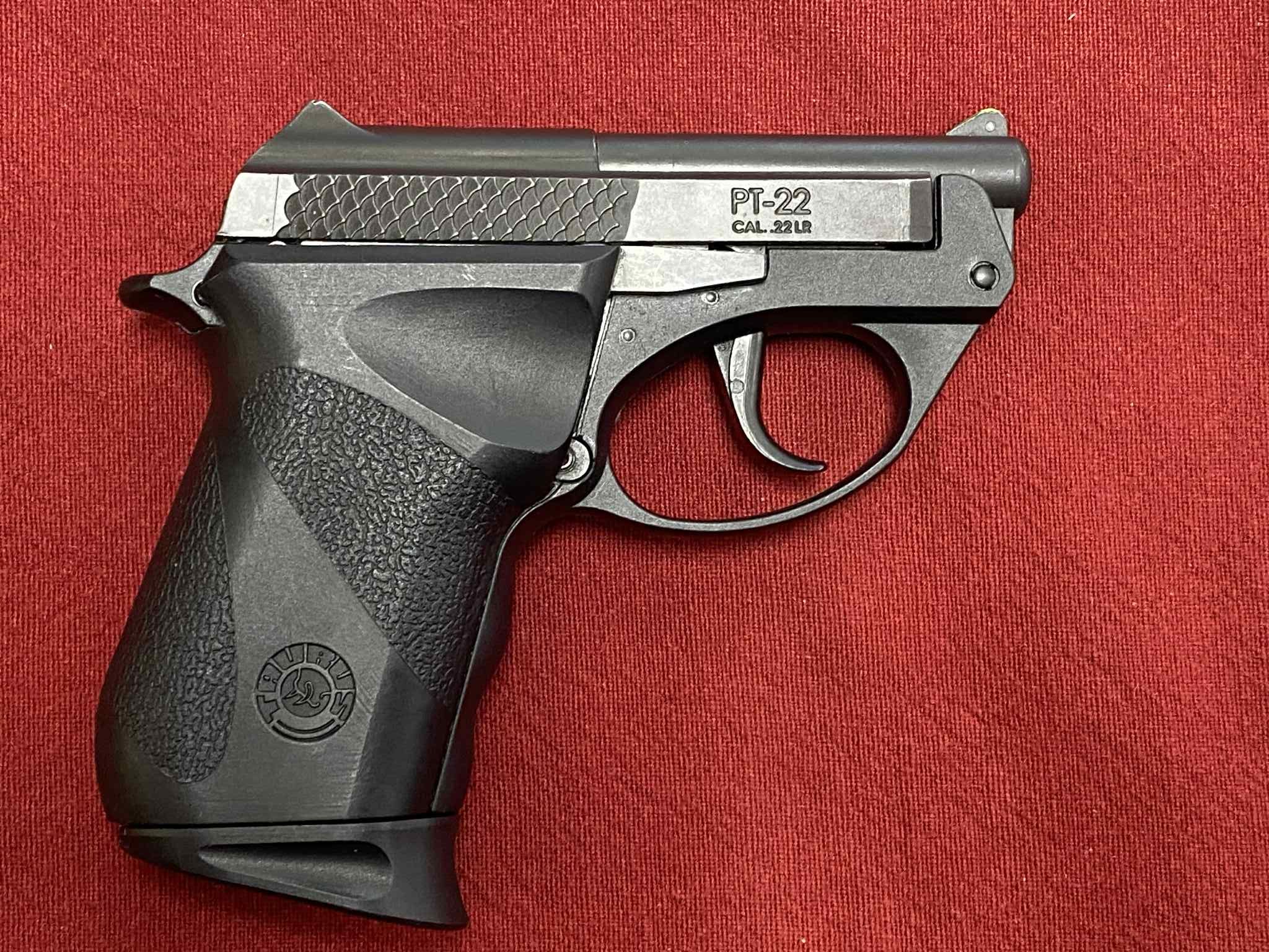 Taurus Pt22 22 Lr Pt-22