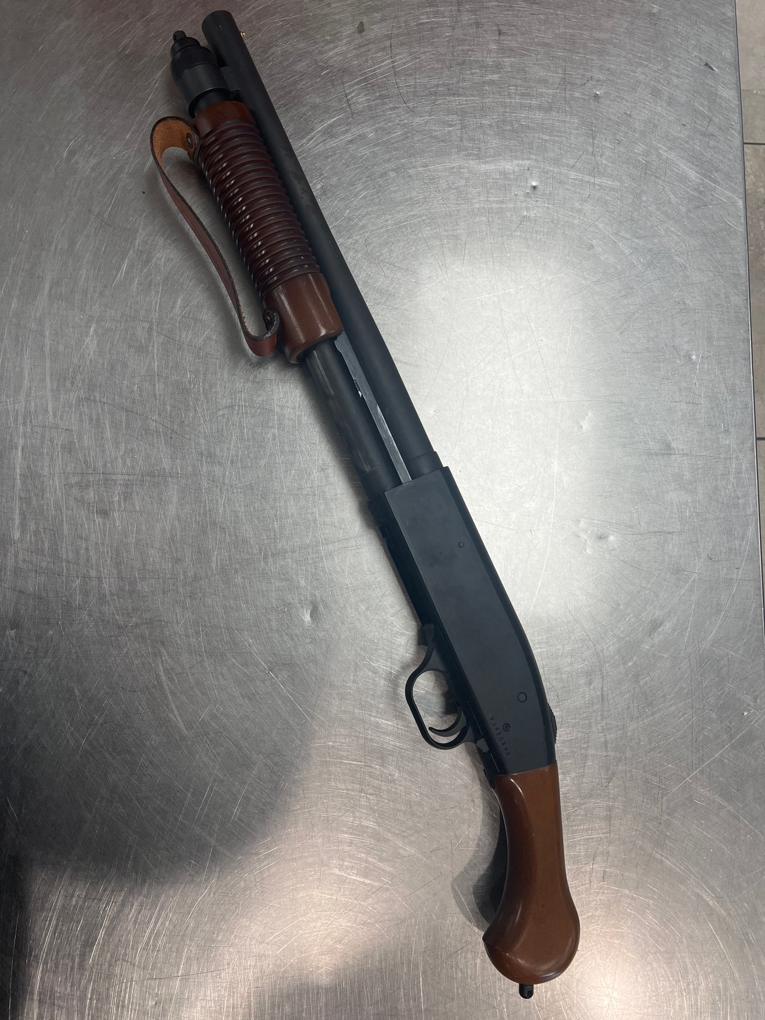Mossberg 590 Nightstick