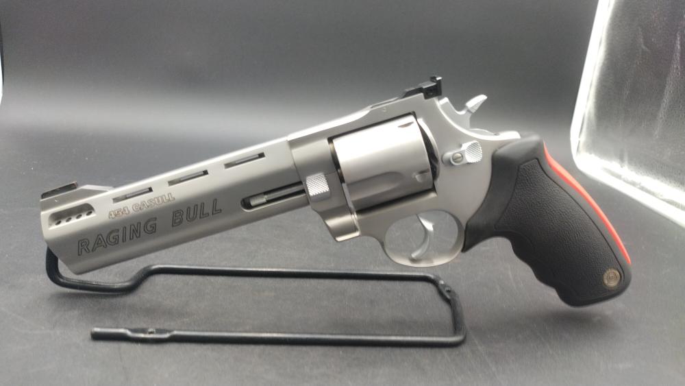 Taurus 454 Raging Bull