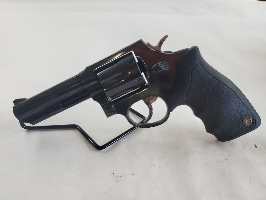 Taurus 82s