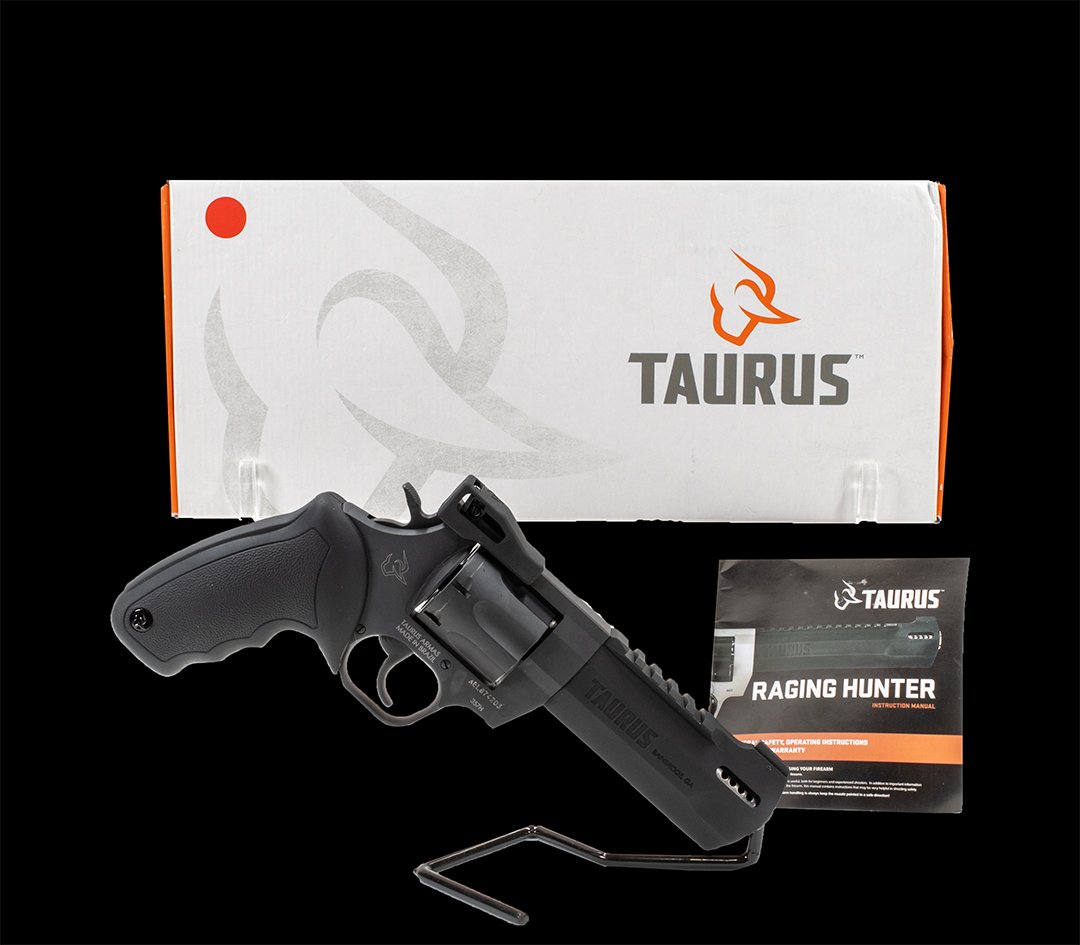 Taurus Raging Hunter