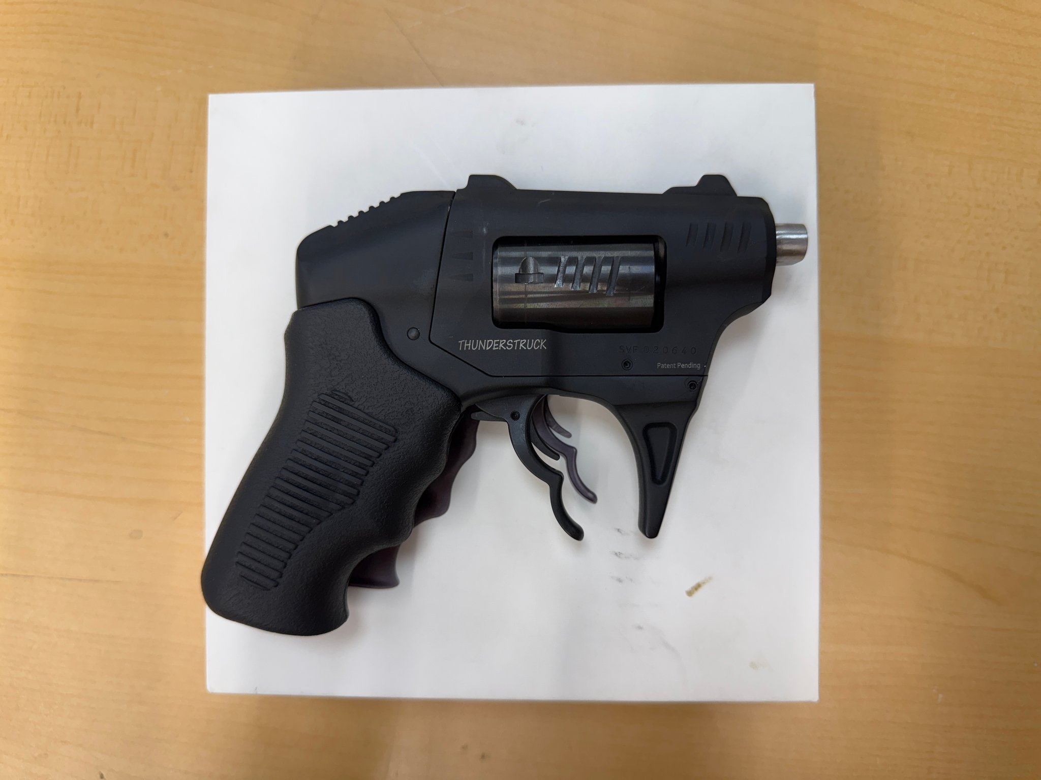Standard Manufacturing S333 Thunderstruck