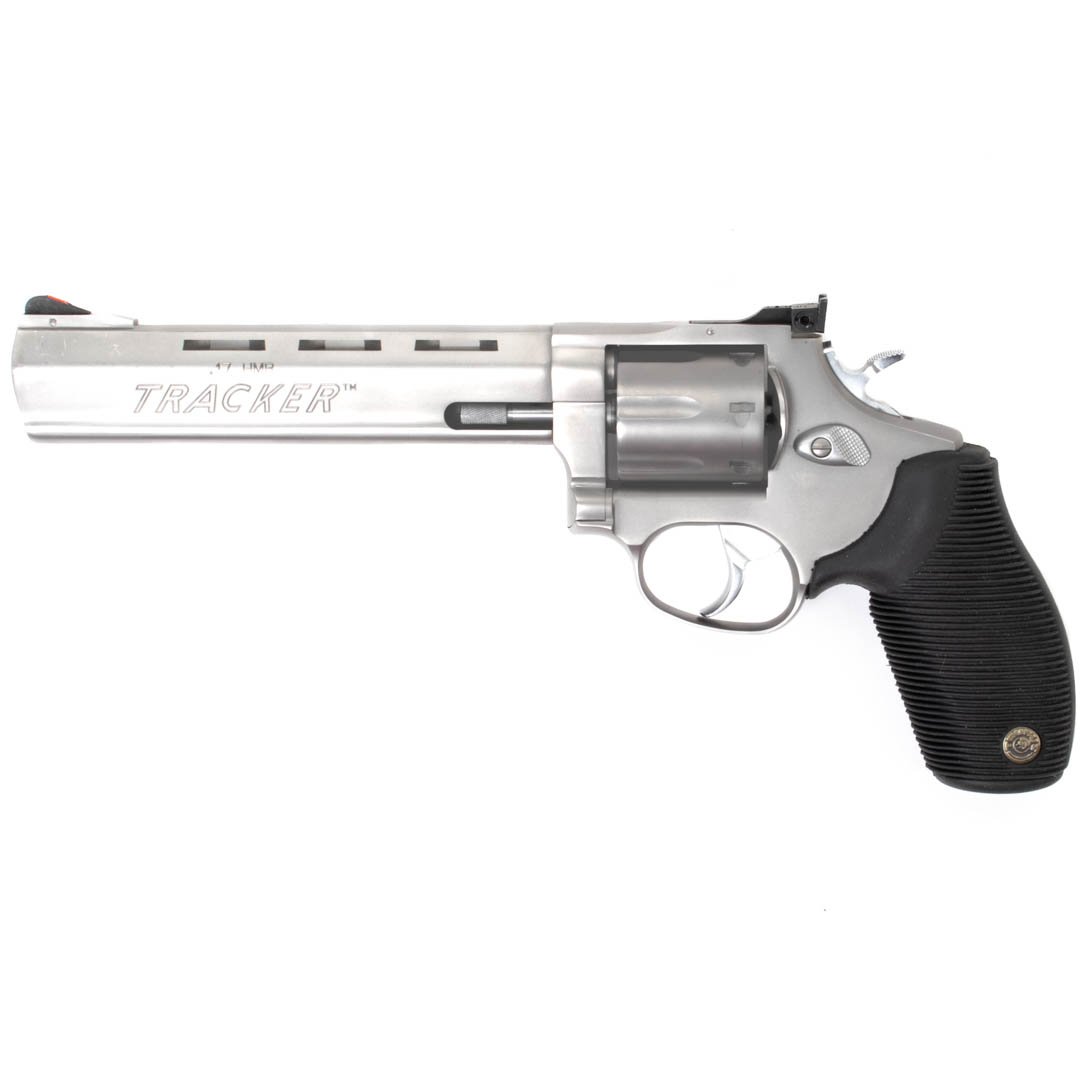 Taurus 17 Tracker