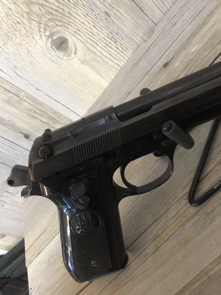 Beretta 92s