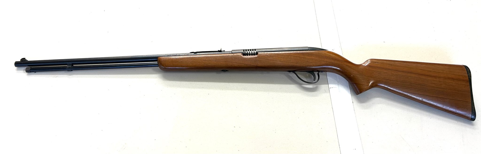 J.C. Higgins 25