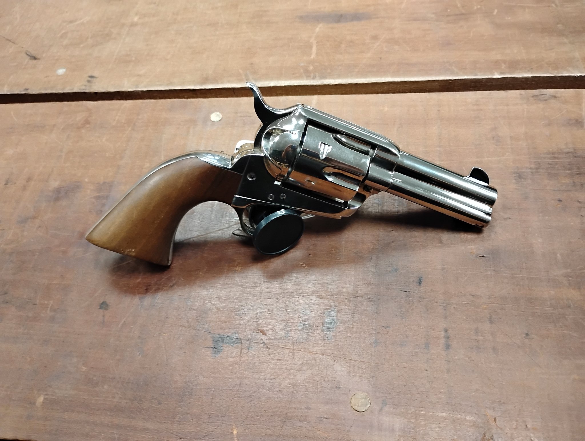 AMERICAN Western Arms Longhorn ECOM00443487 534595