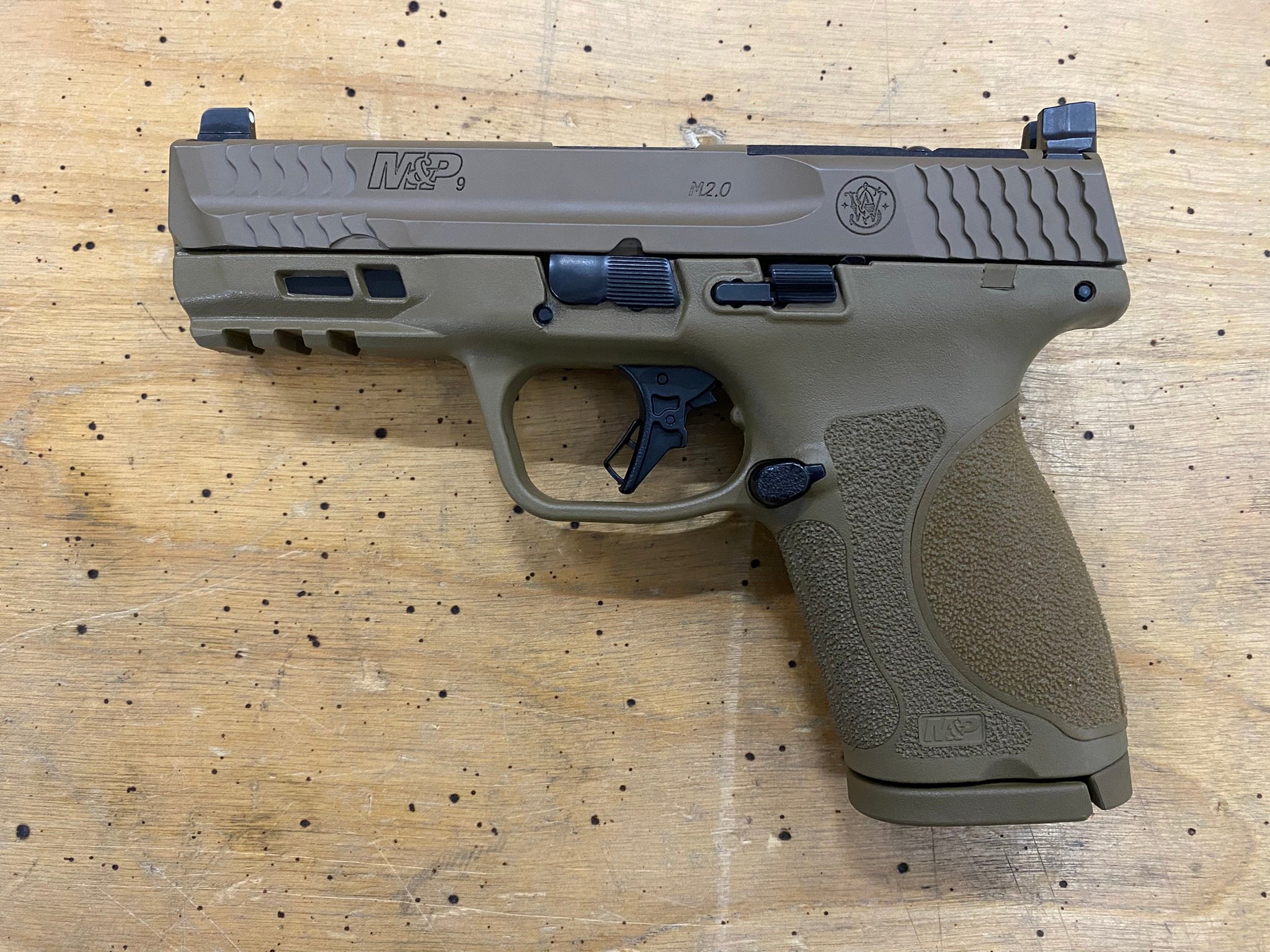 Smith & Wesson M&p9 M2.0 Compact Fde