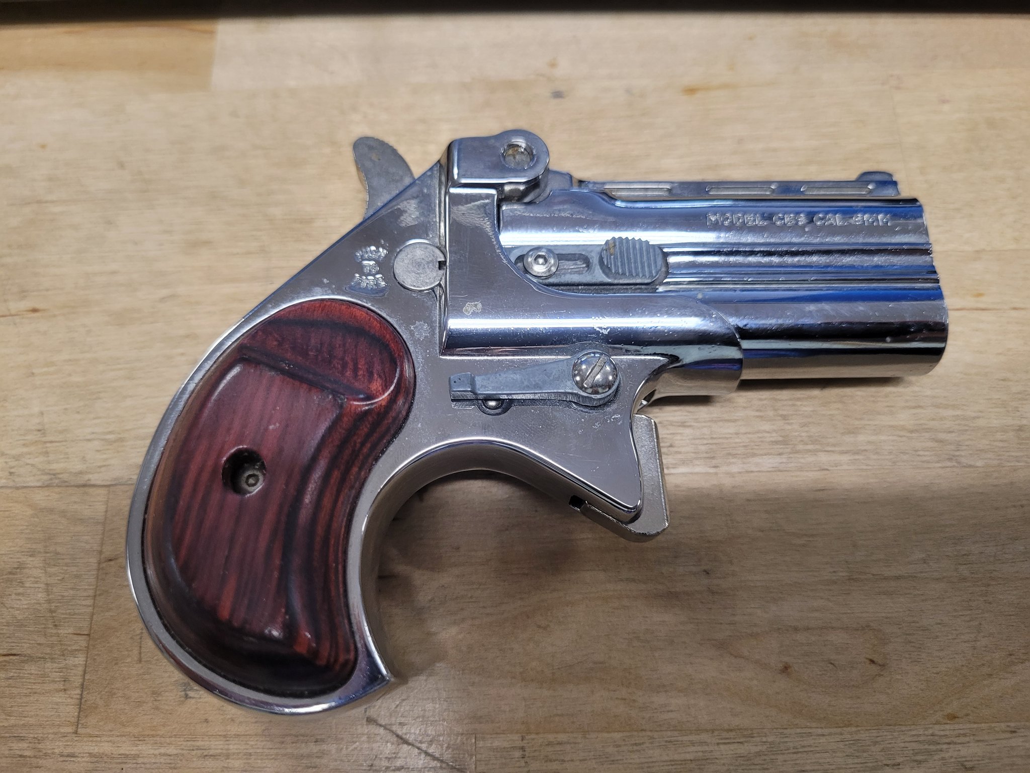 Cobra Cb9