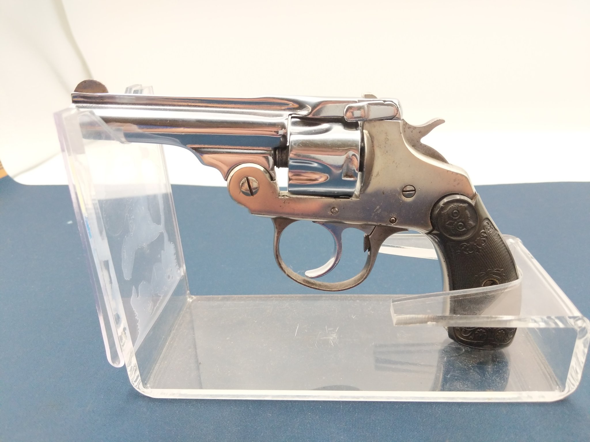Iver Johnson Sw32