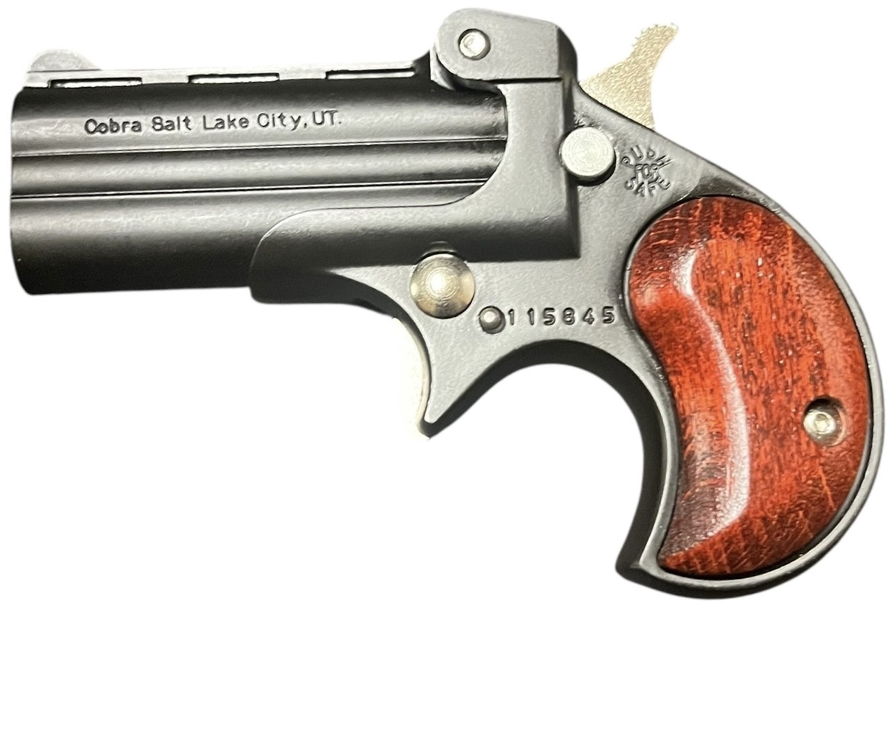Cobra C22m