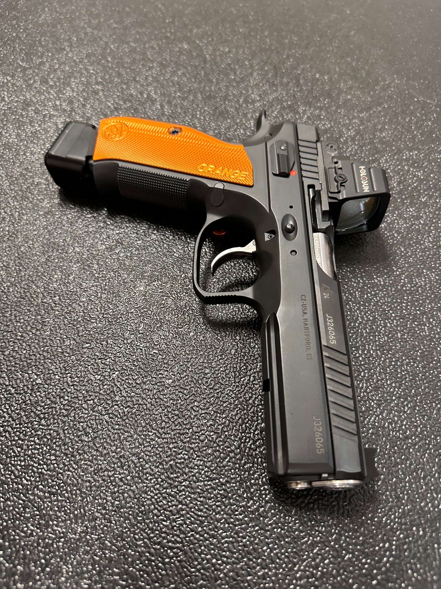 Cz Shadow 2 Or
