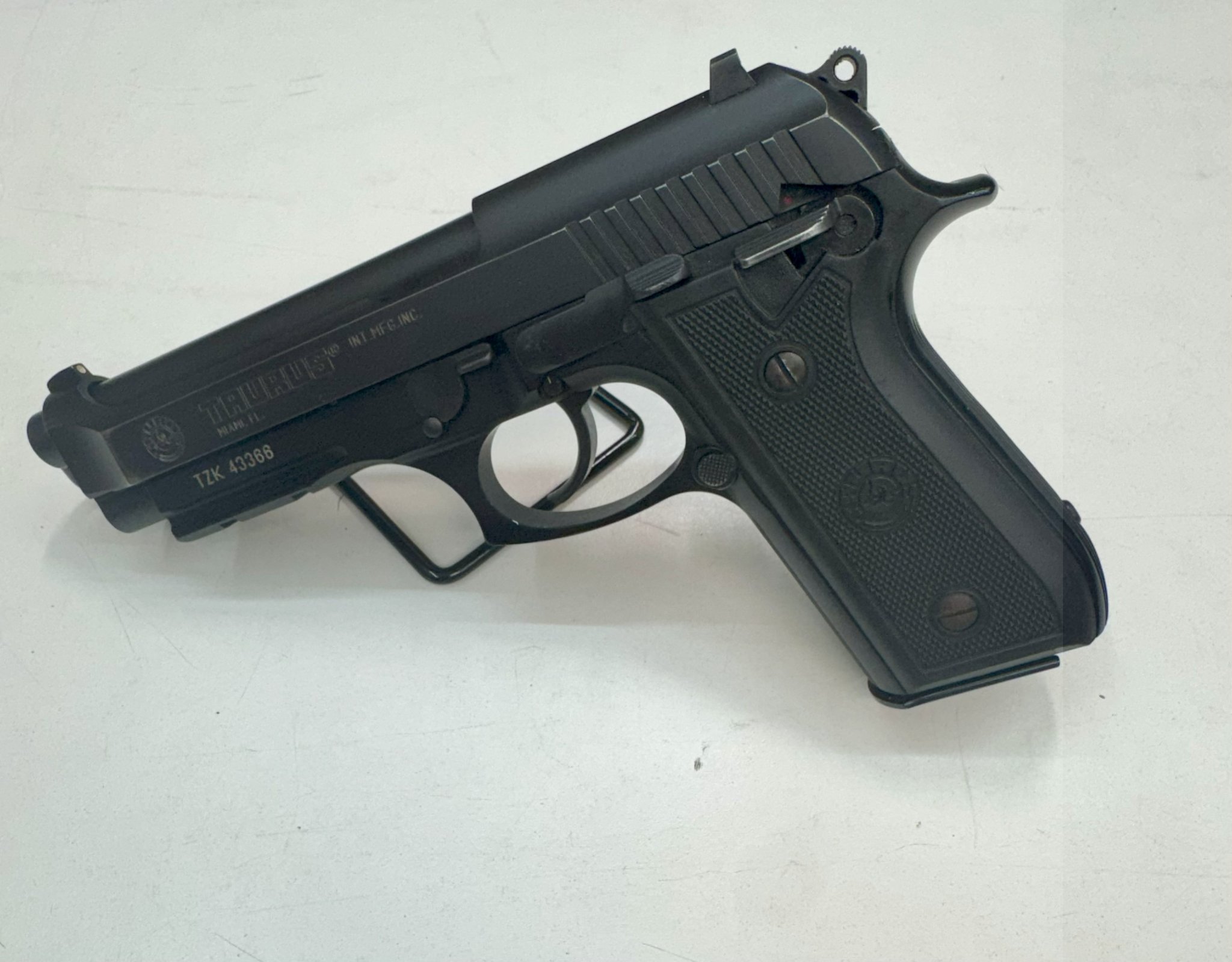 Taurus Pt92af