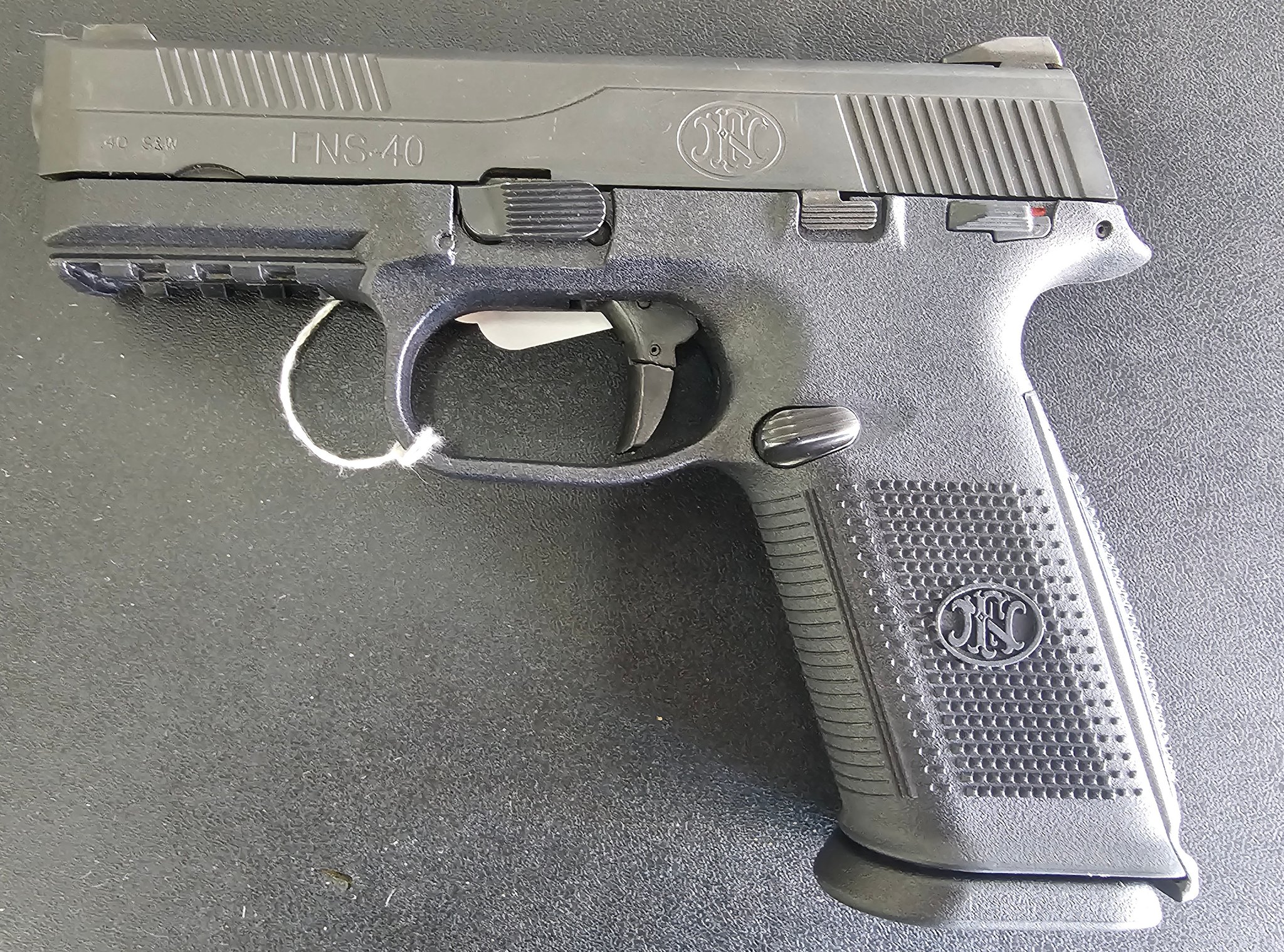 Fn s-40