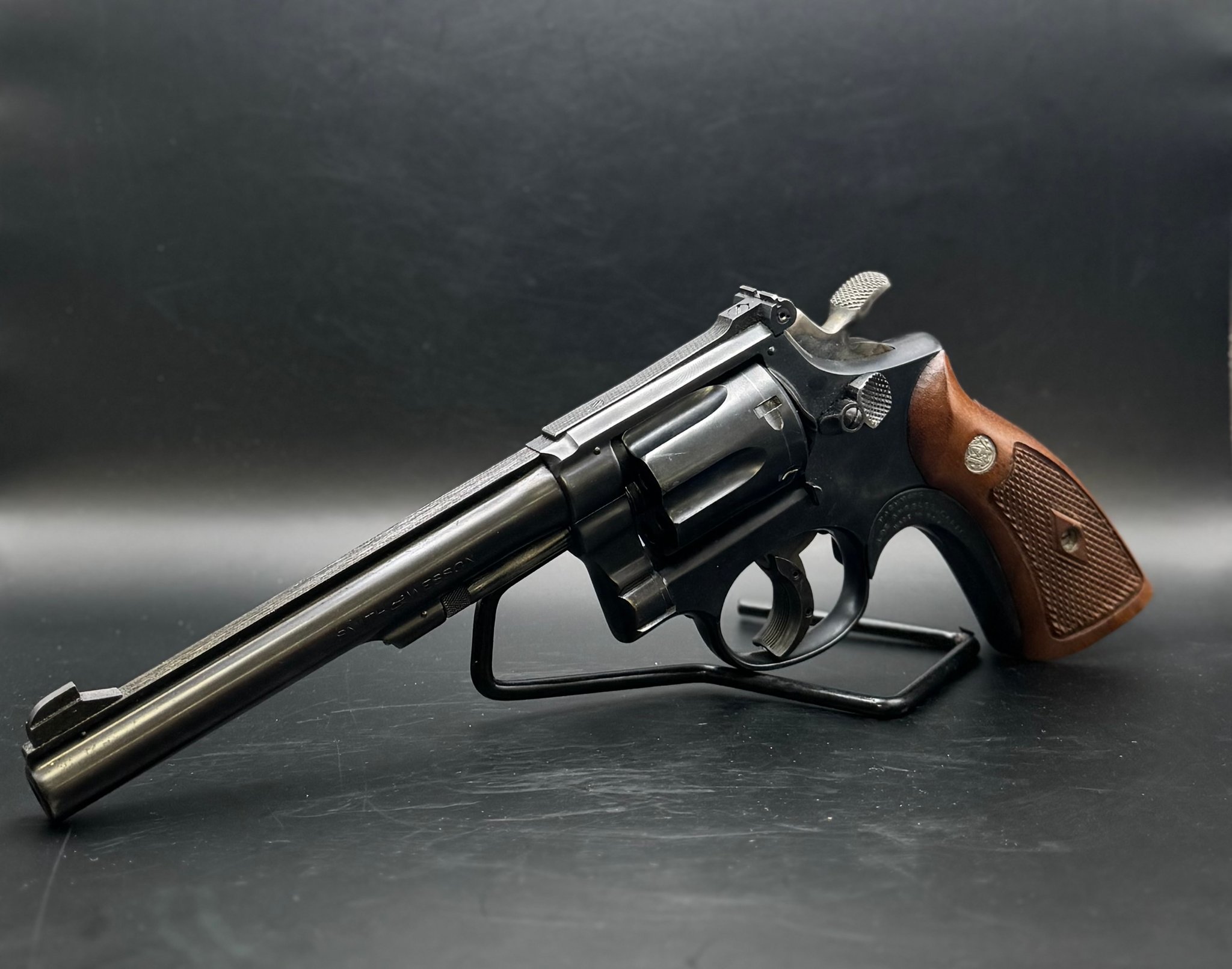 Smith & Wesson No Model Visible