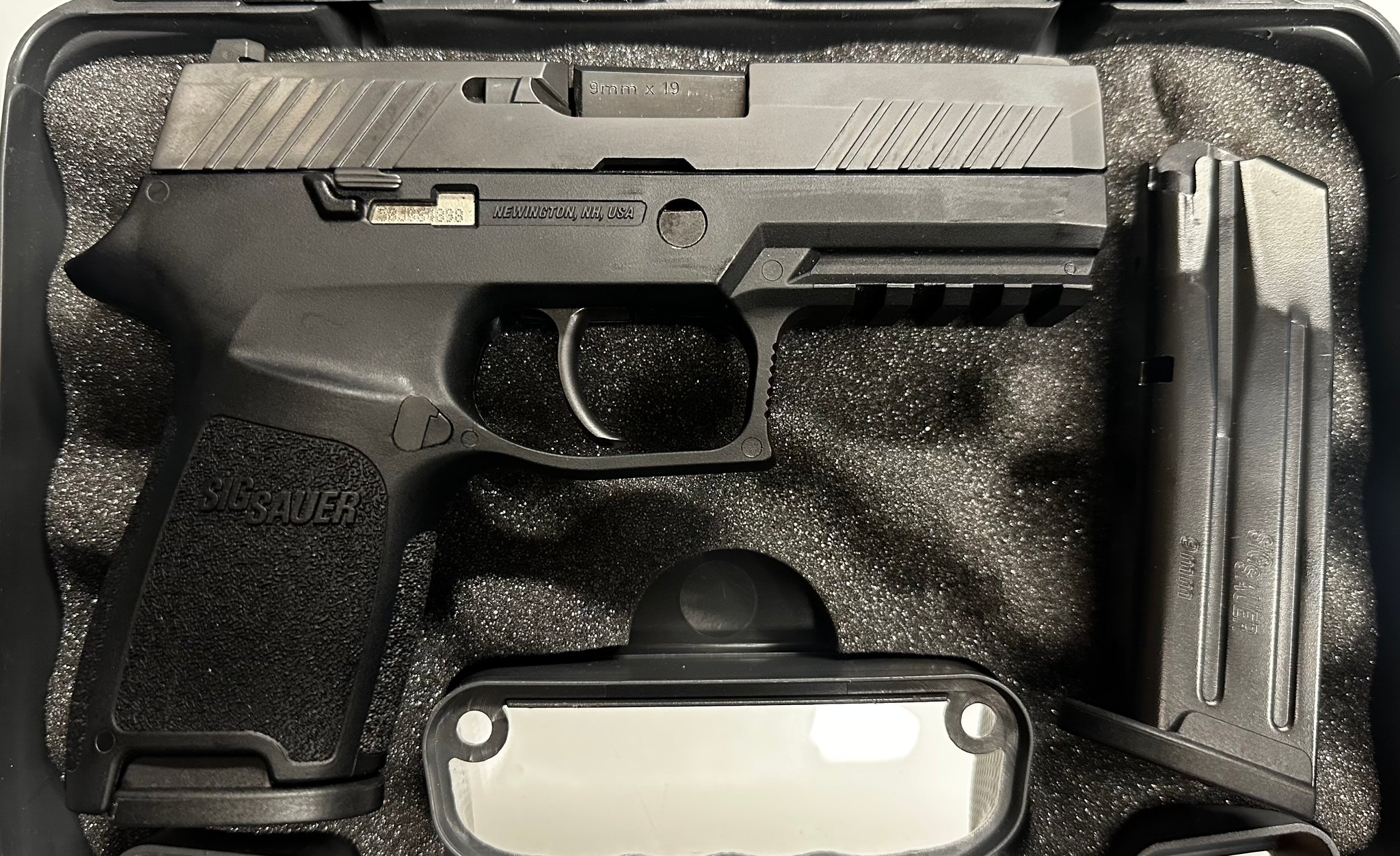 ECOM00446368 SIG Sauer P320 Compact ECOM00446368 538073