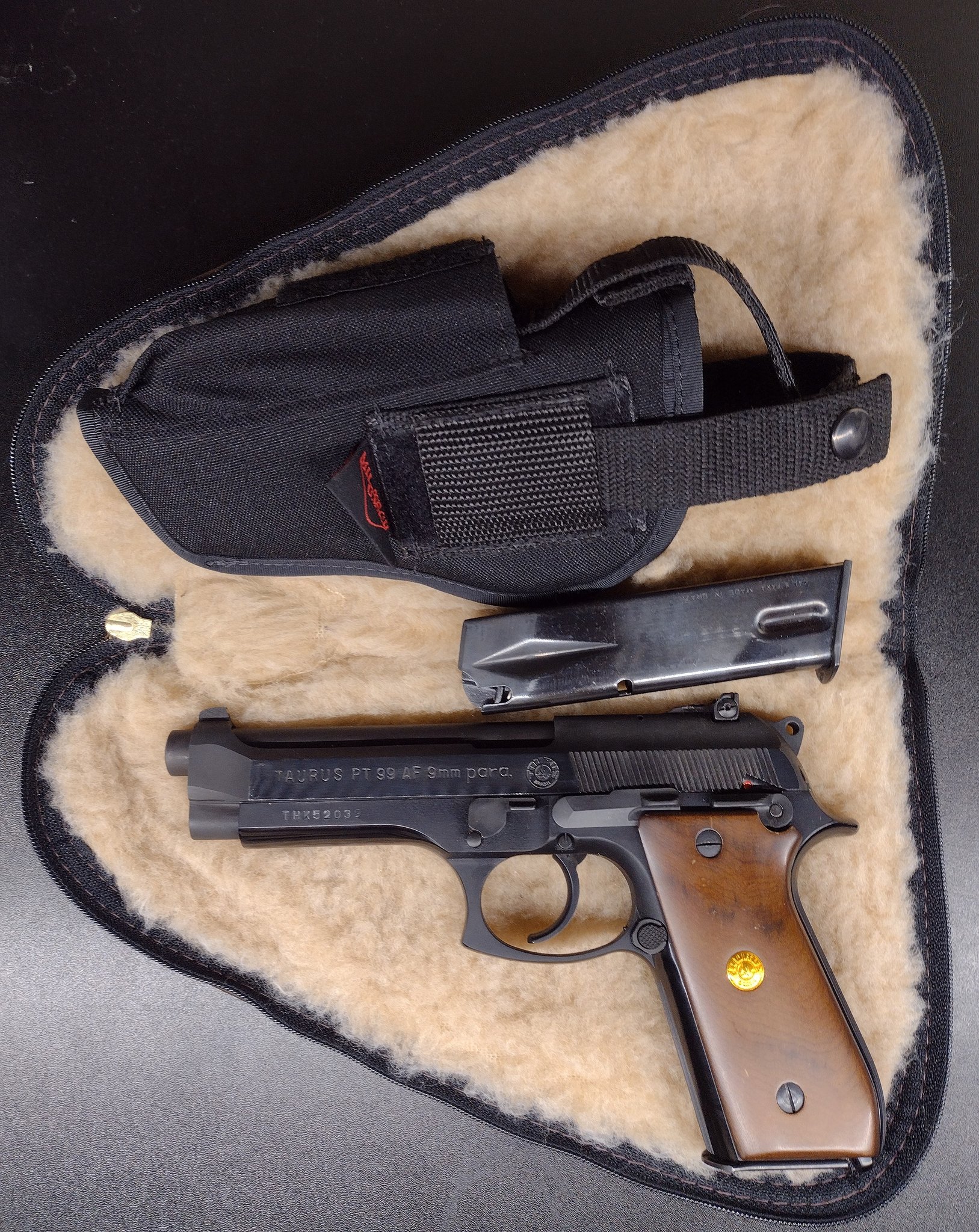 Taurus Pt 99