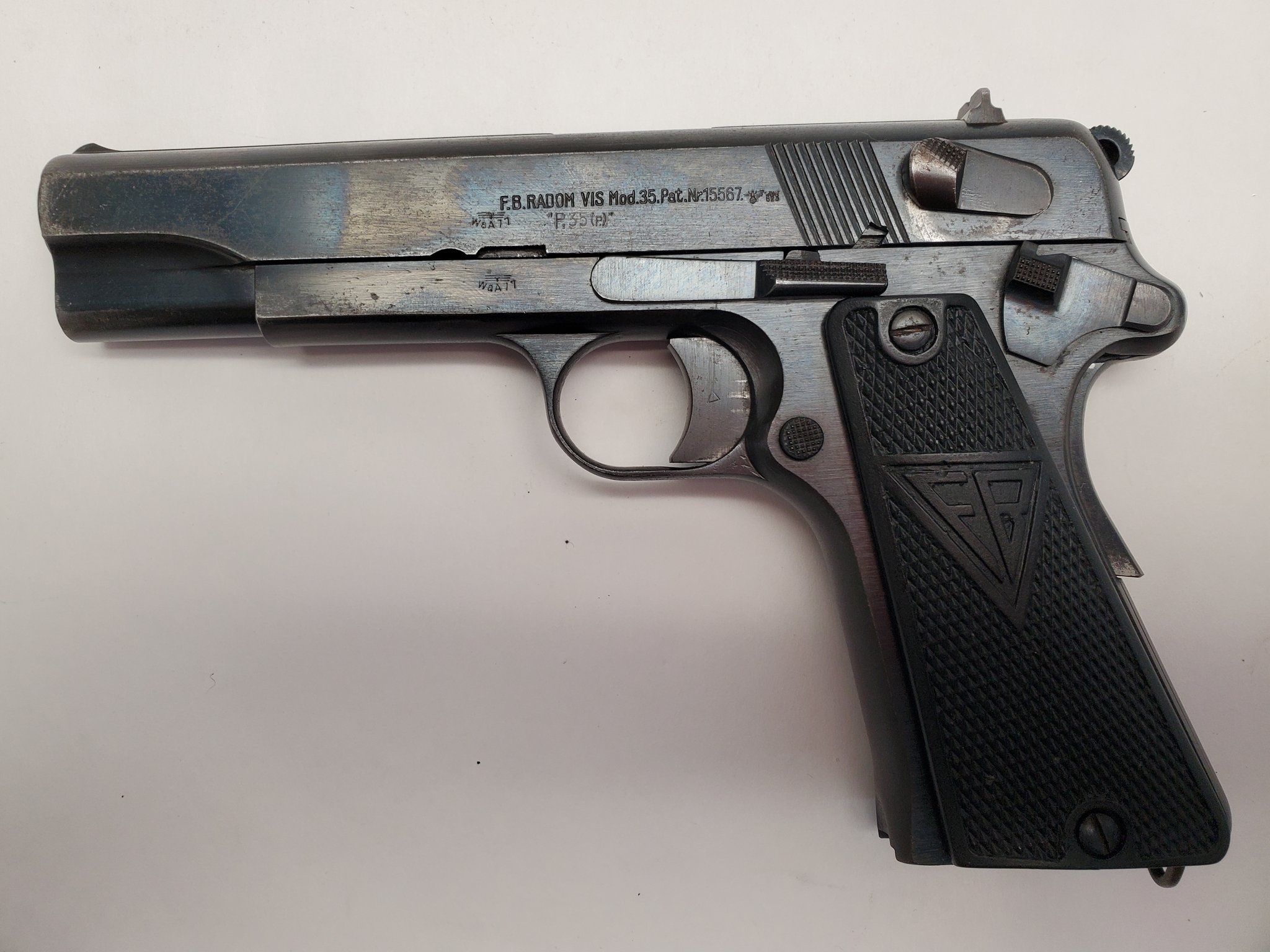 Semi Auto F.B. Radom