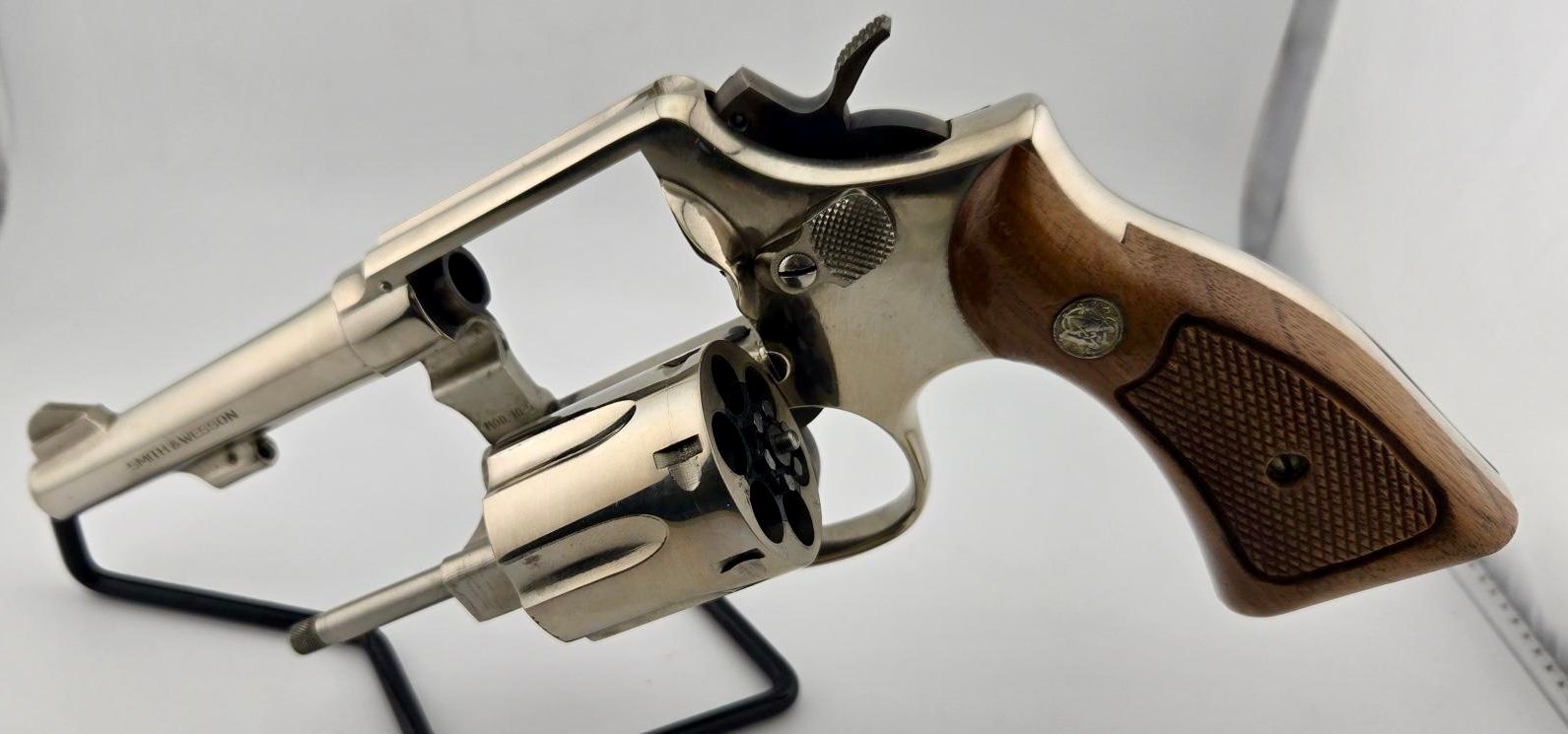SMITH & WESSON 10-5