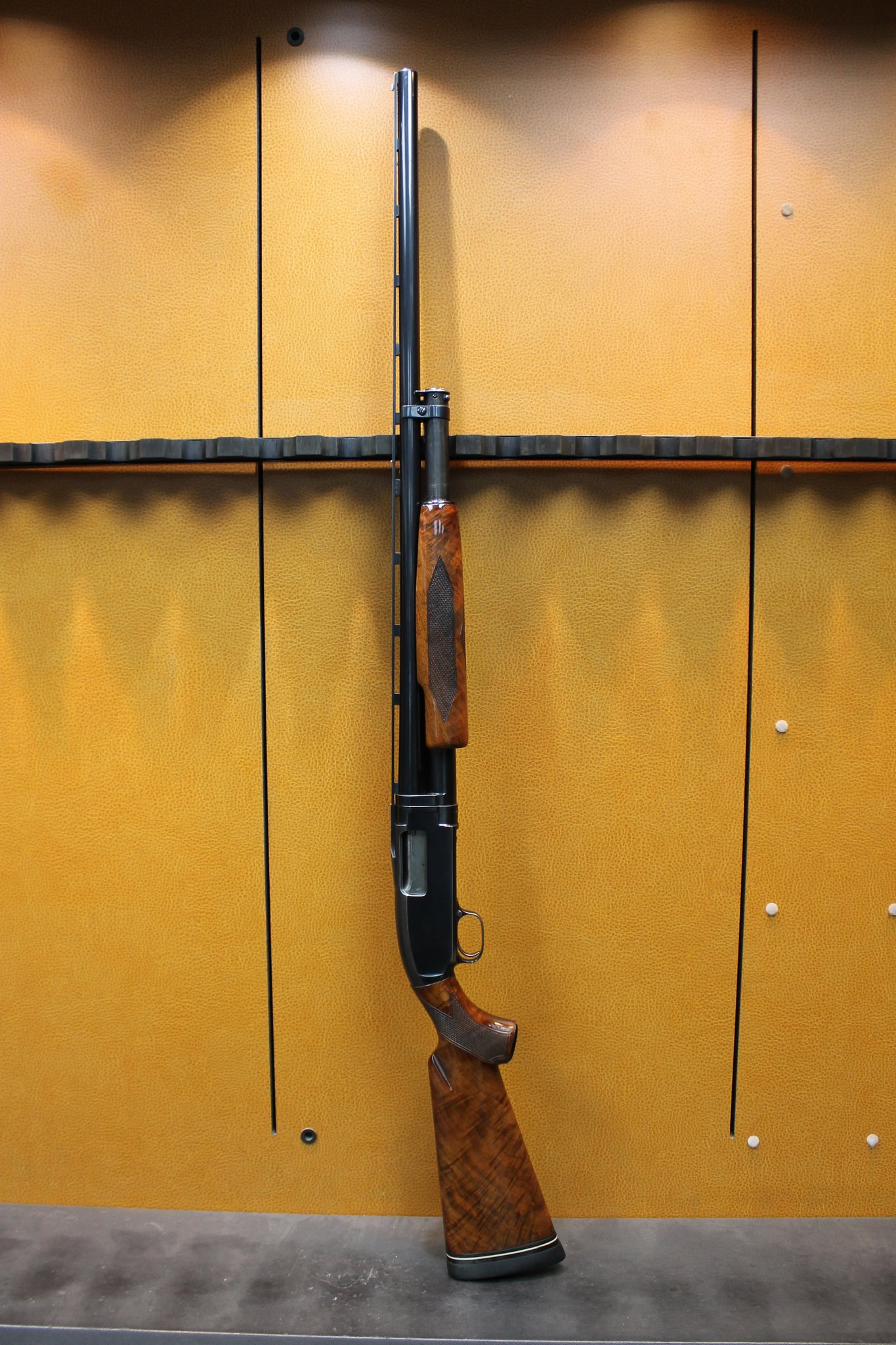 ECOM00447625 WINCHESTER 12 ECOM00447625 539505