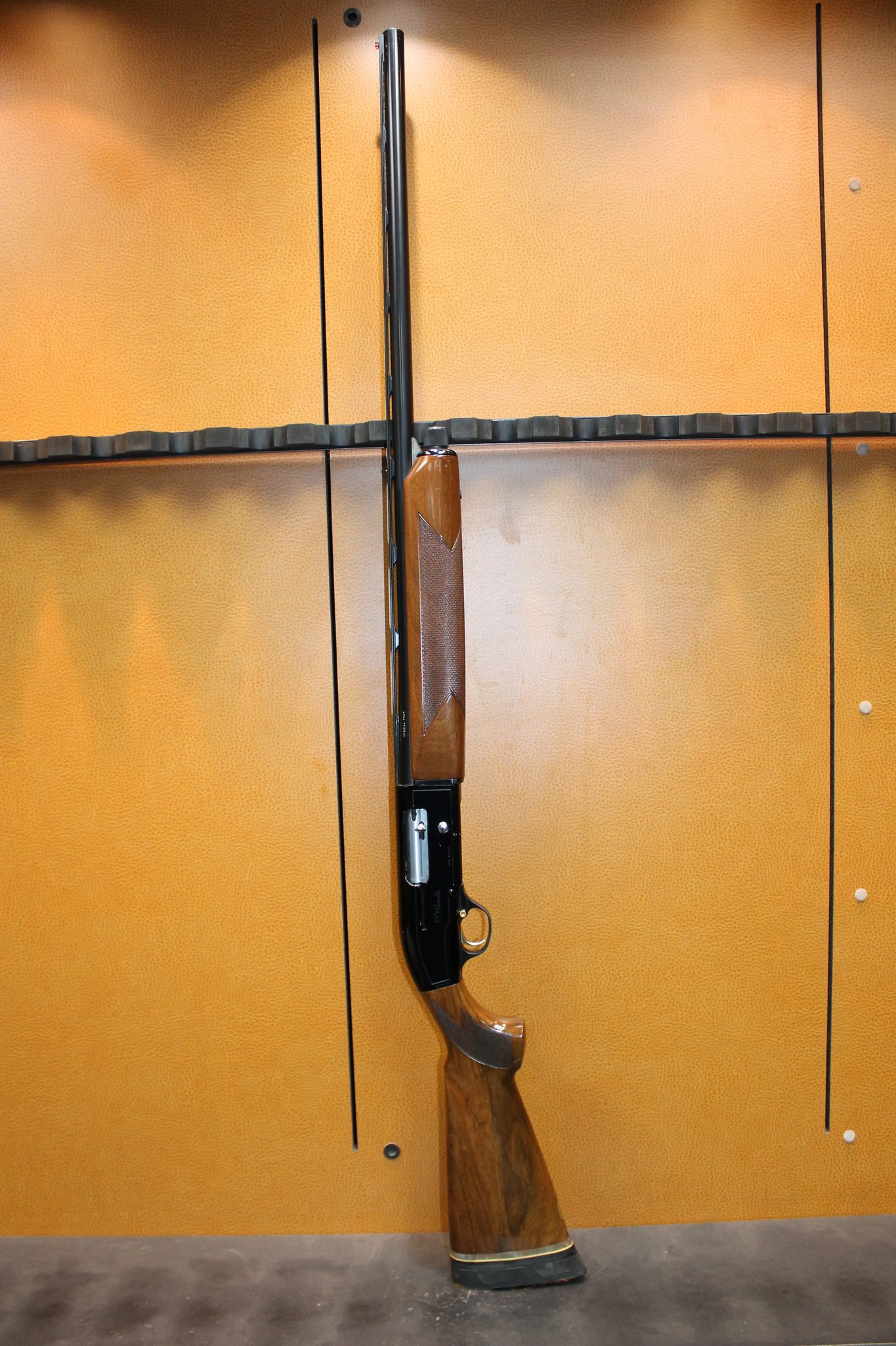 Beretta A303