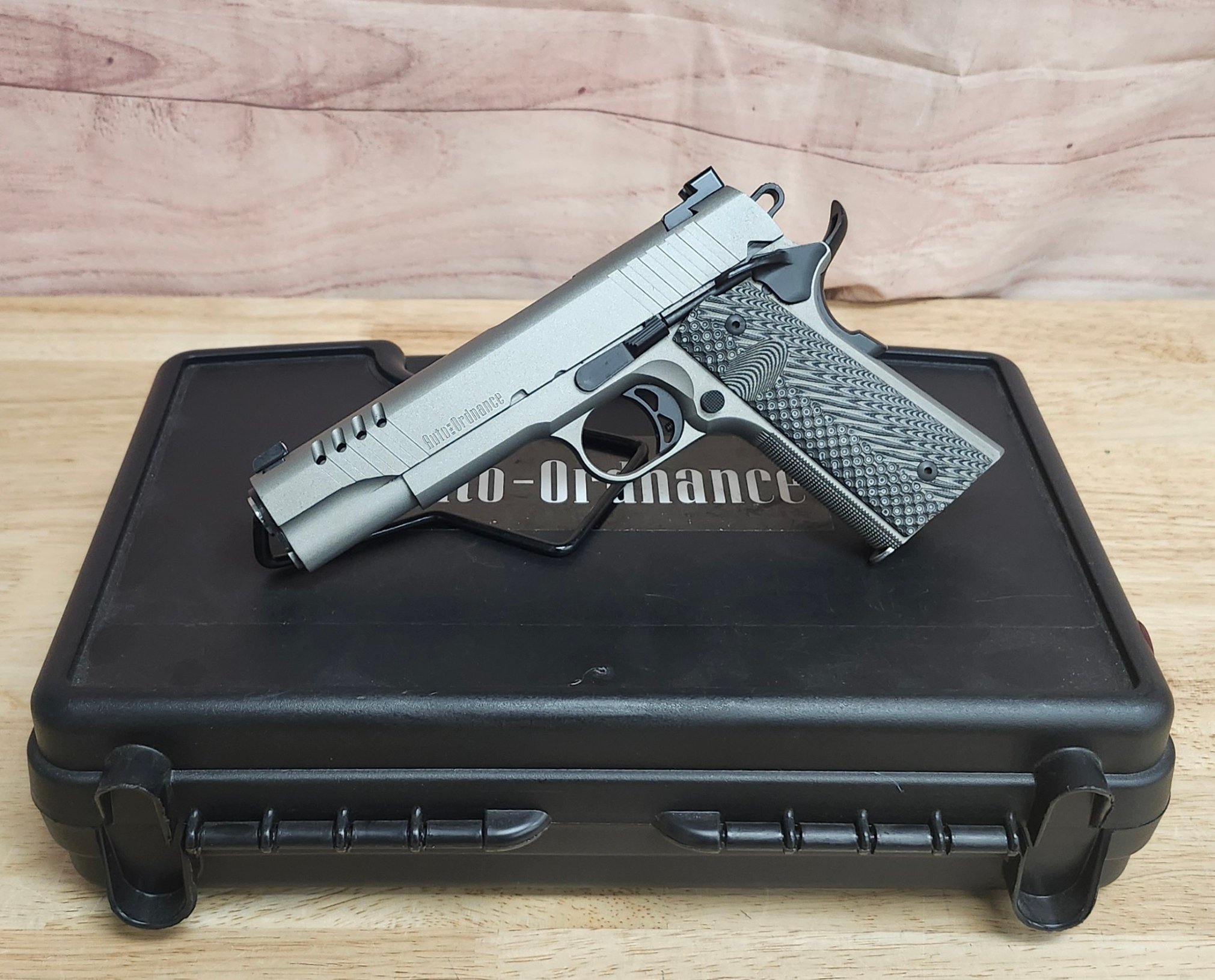 Auto-Ordnance 1911-a1