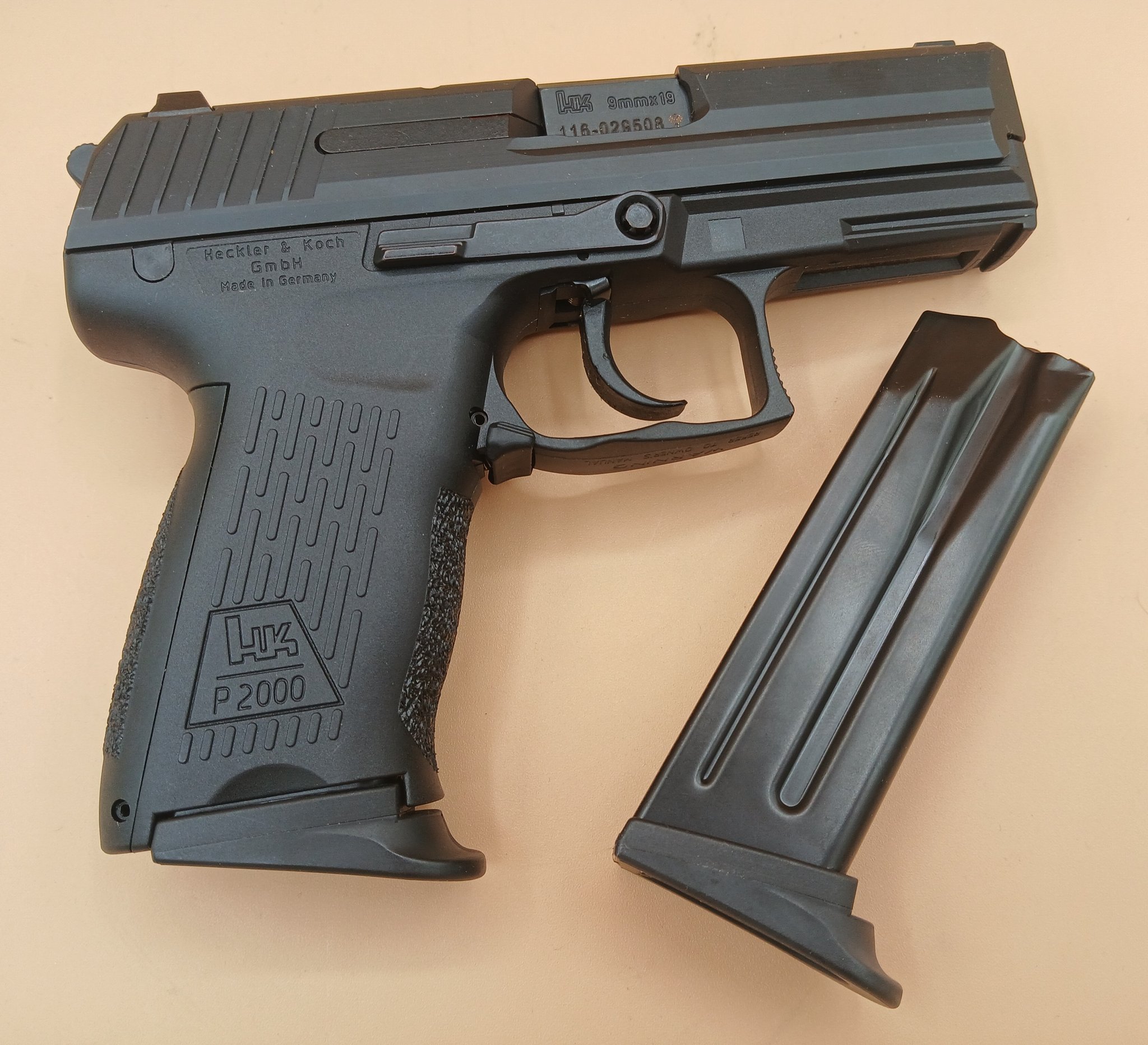 Heckler & Koch P2000