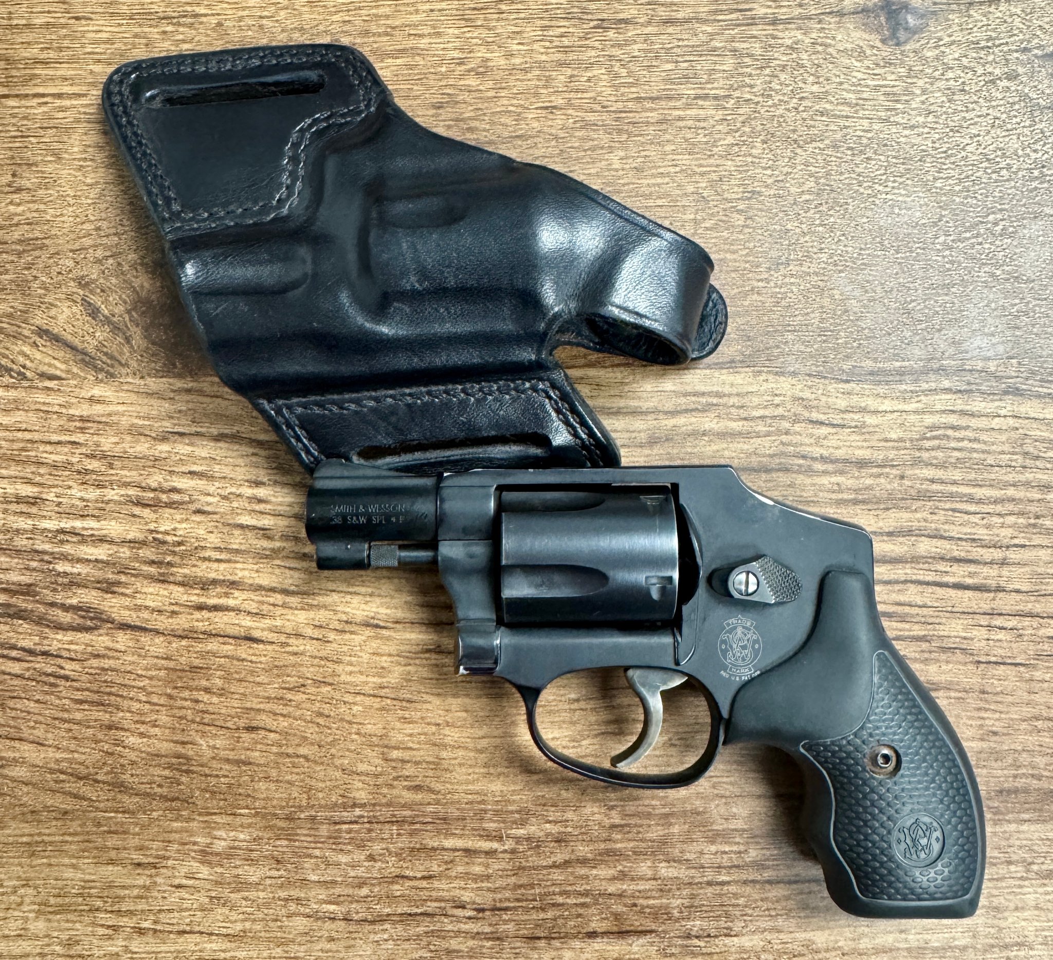 Smith & Wesson 442 Airweight
