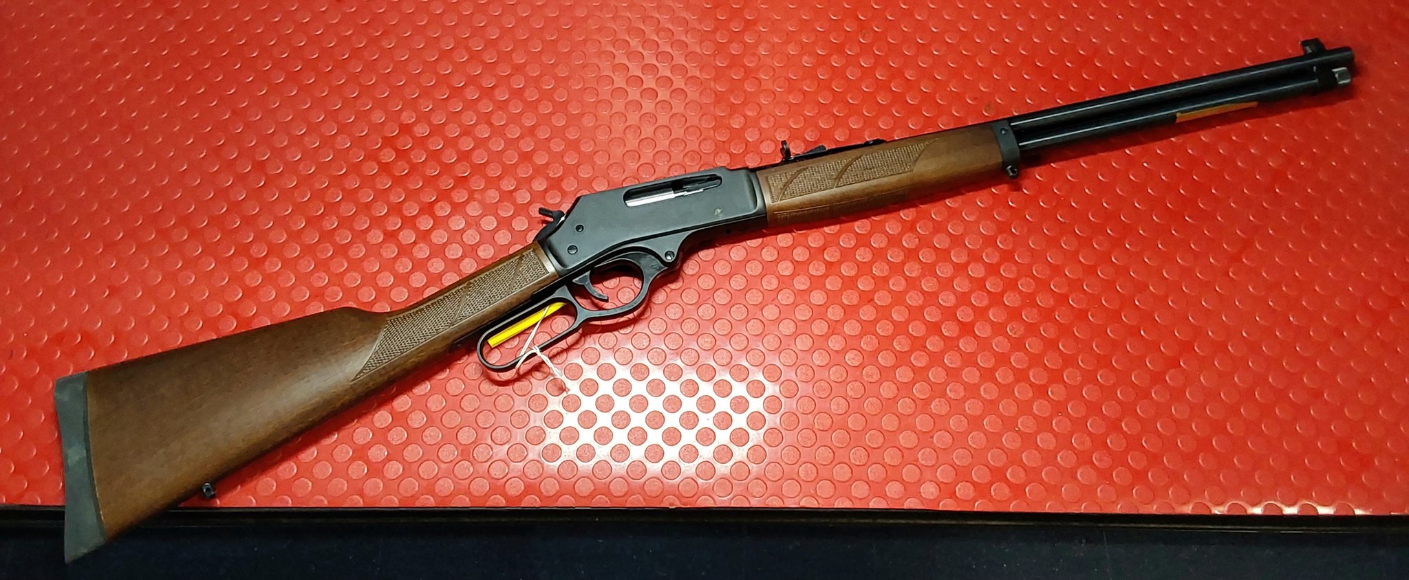 Henry H009b