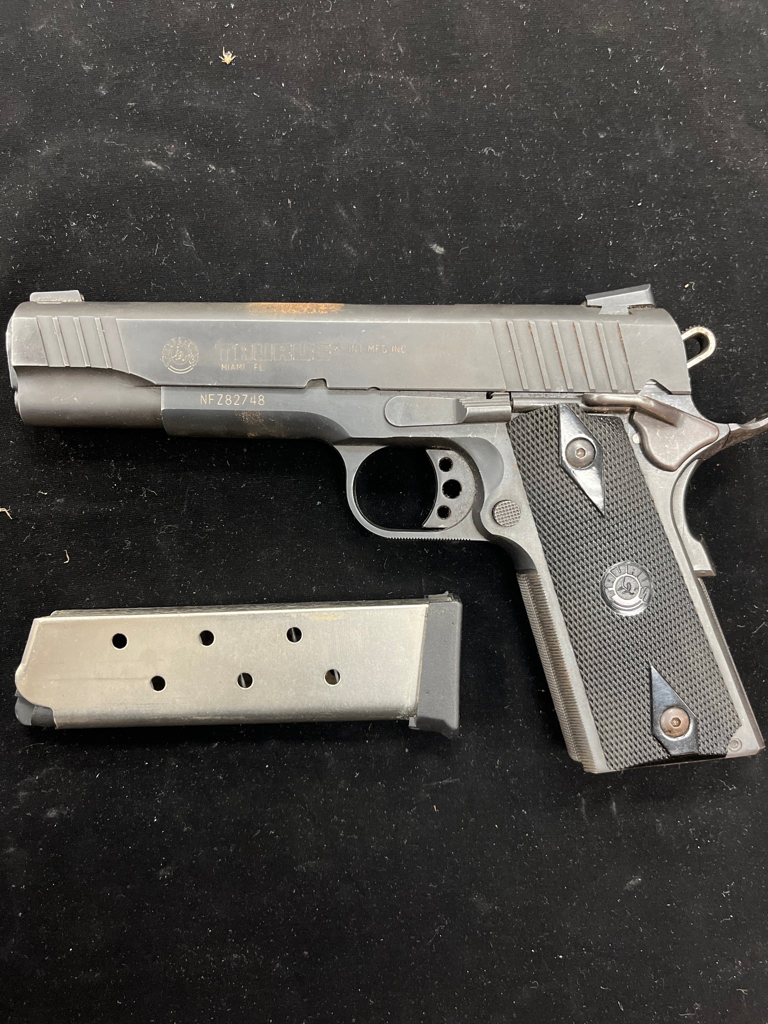 Taurus Pt 1911