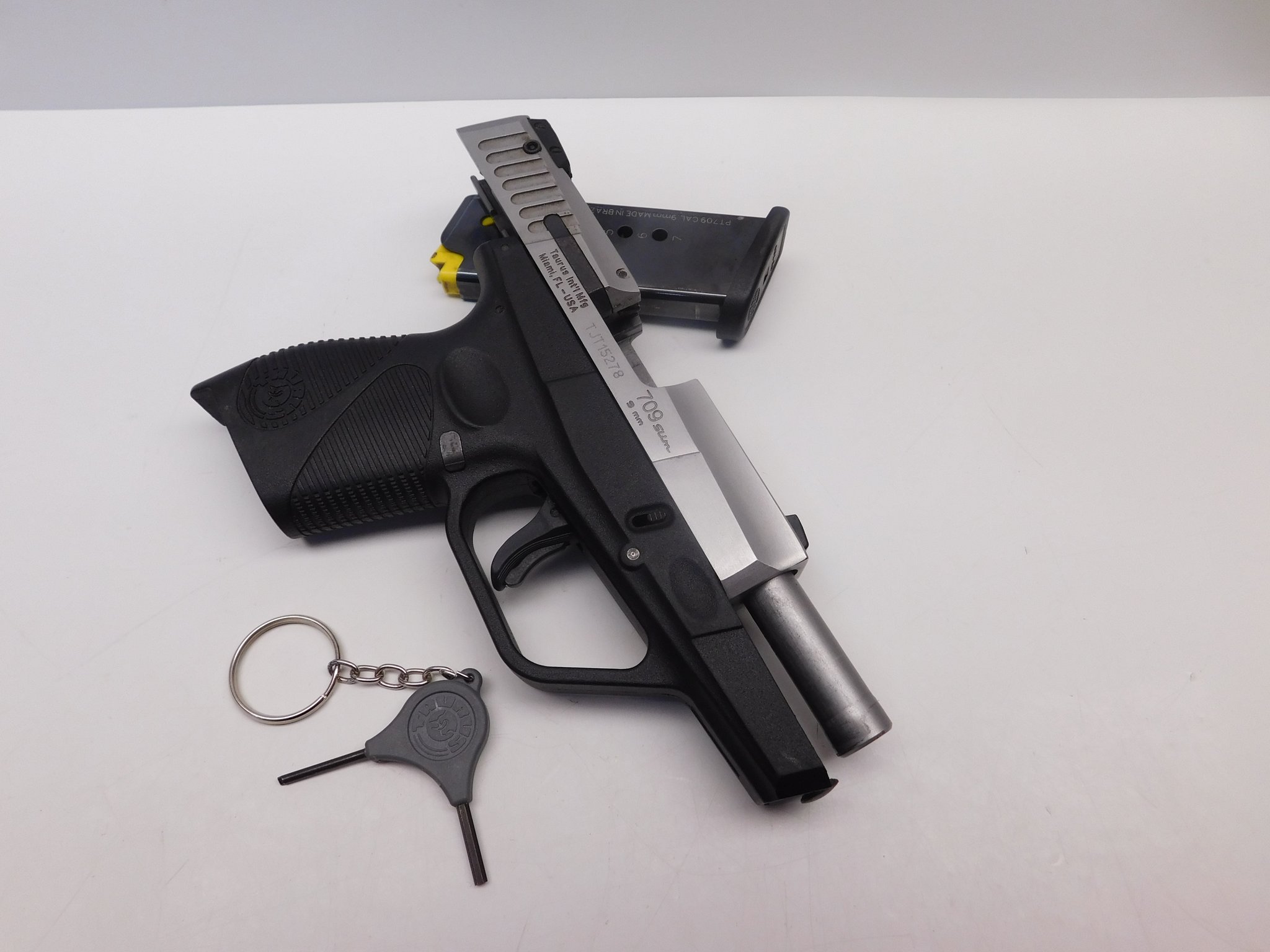 Taurus 709