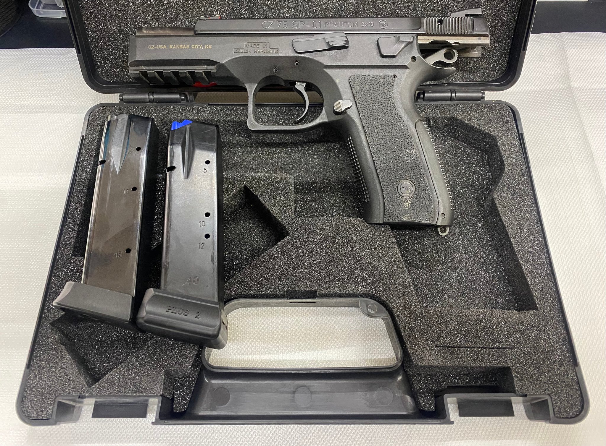 Cz 75 Sp-01 Phantom