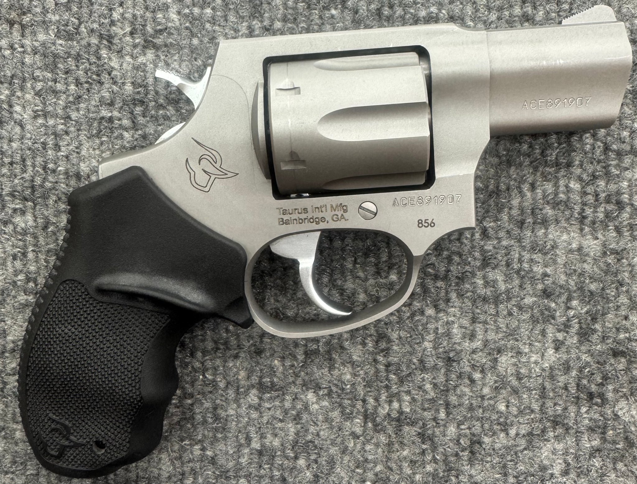 Taurus 856