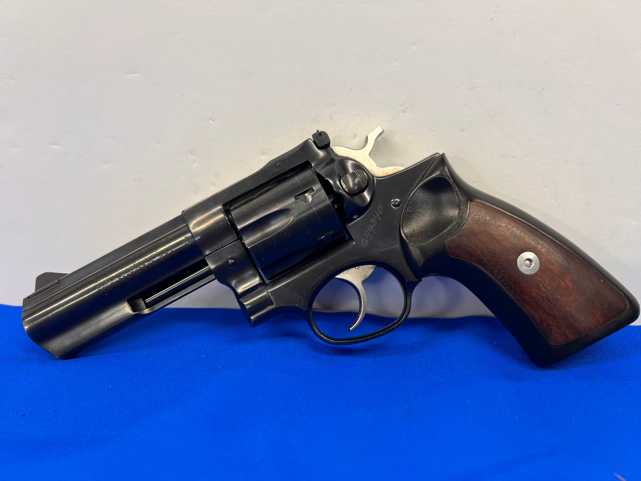 ECOM00449686 RUGER Gp100 (police Trade In) ECOM00449686 541911