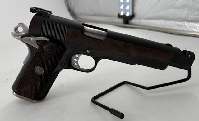 Colt 1911 Government 70