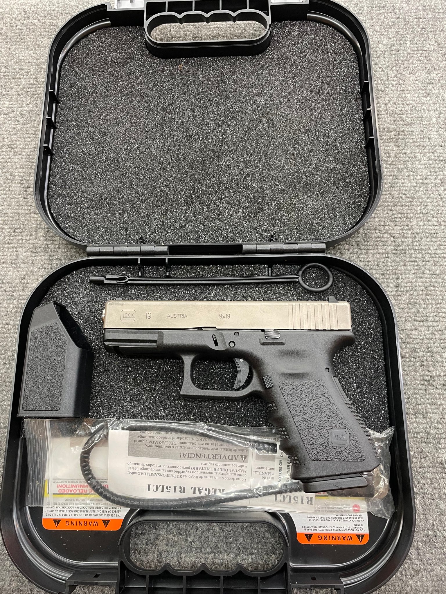 GLOCK 19