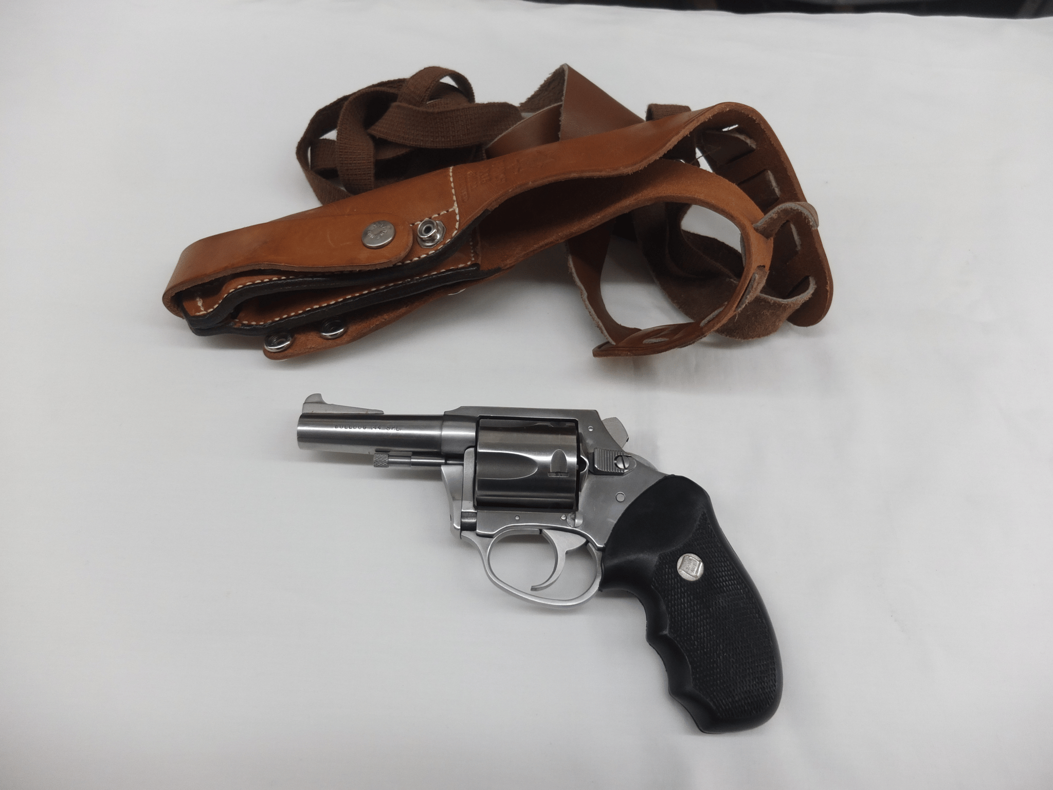 CHARTER Arms Bulldog ECOM00451399 543958