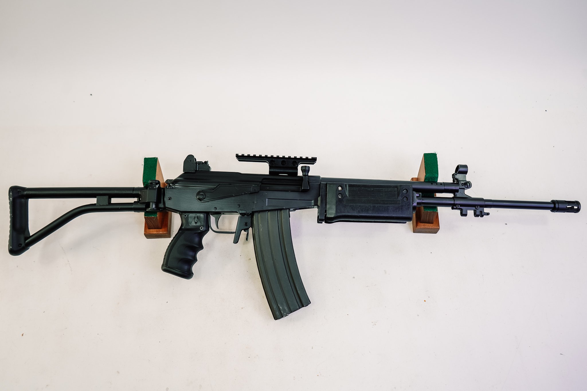 James River Armory Gallant