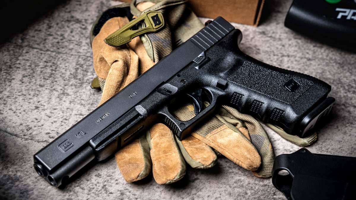 Like a Stretch Limo, the Glock 17L is a Smooth Ride