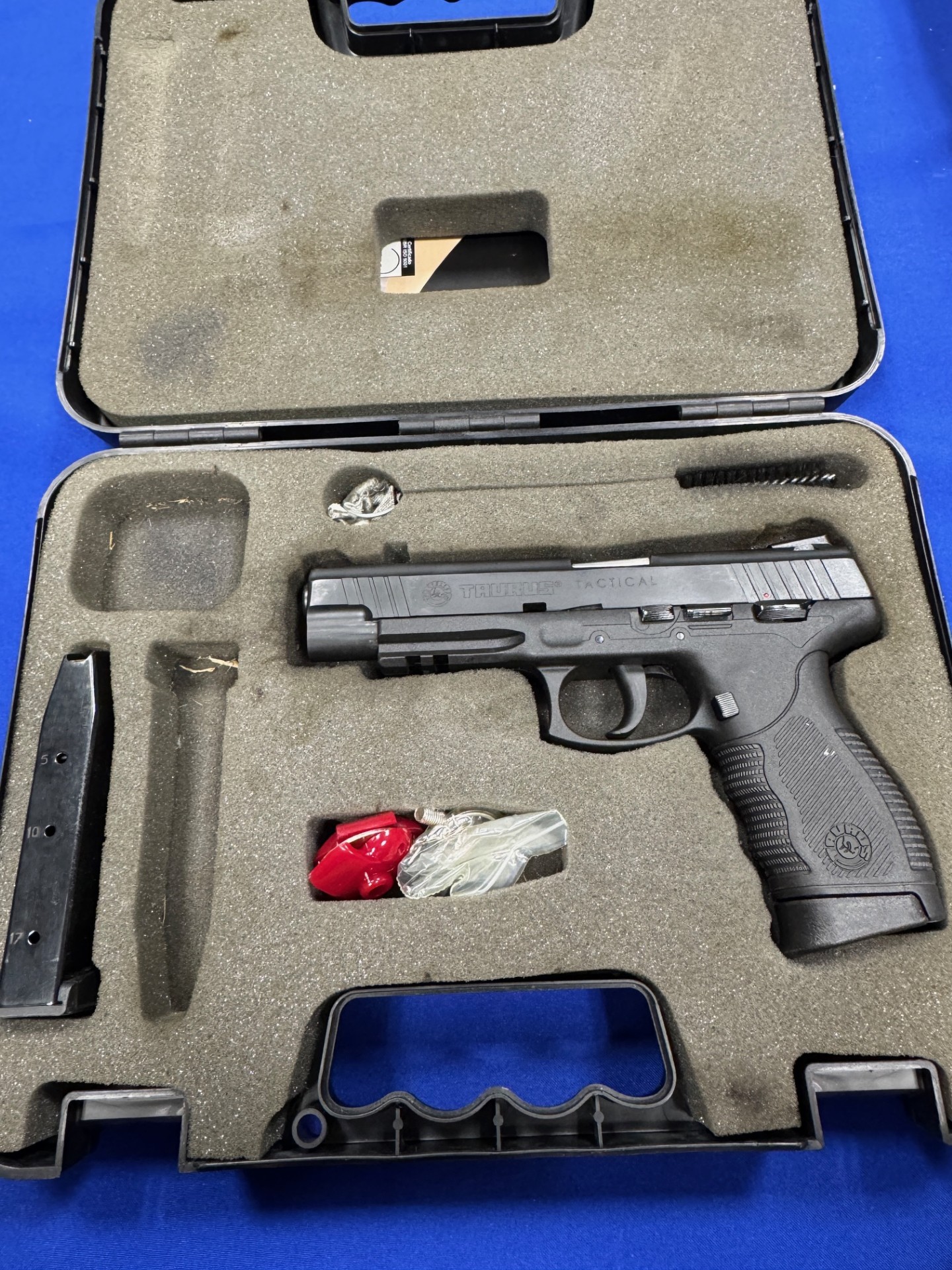 Taurus Pt-24/7 Oss Ds