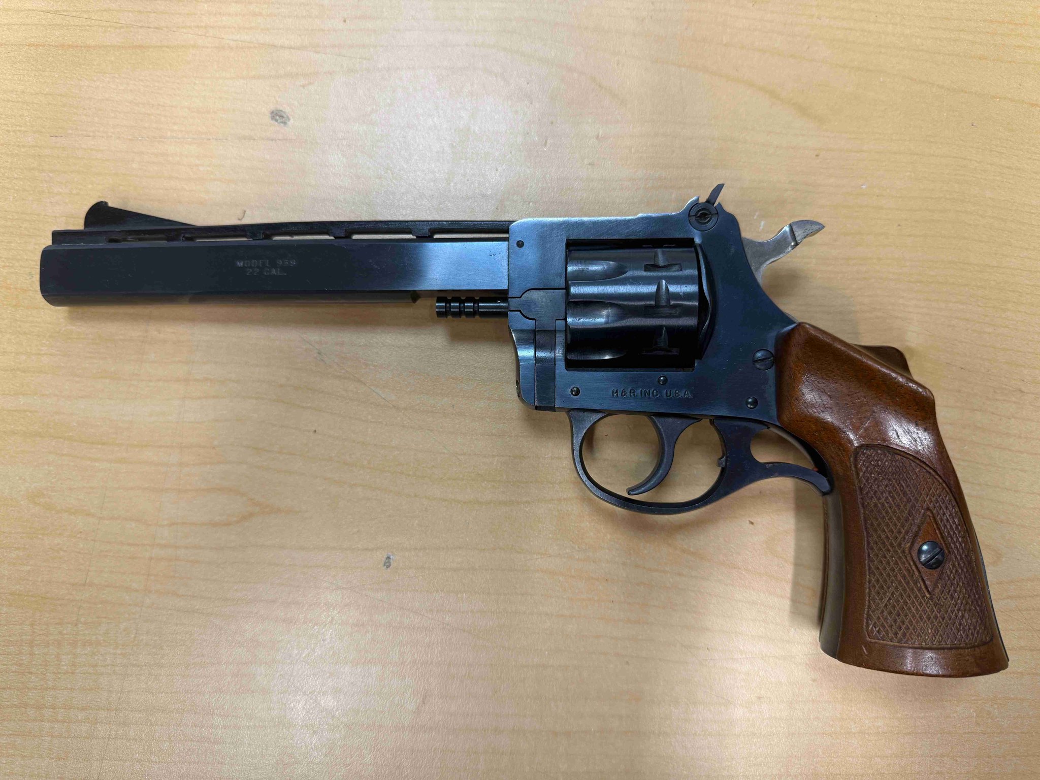 H&R Model 939