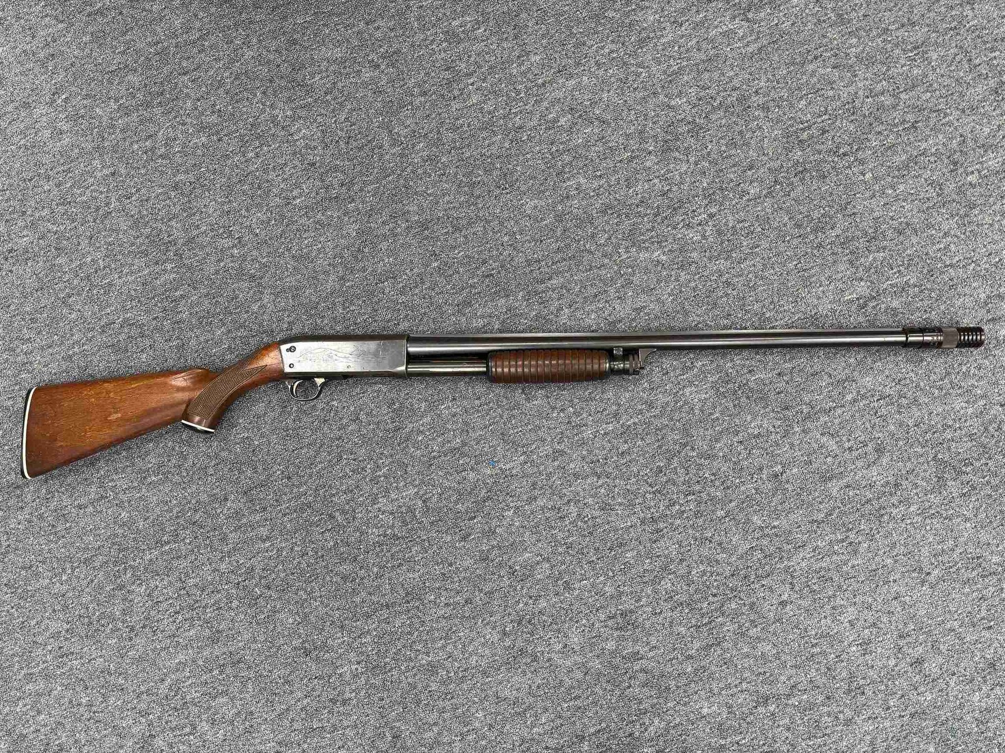 Ithaca Gun Company 37r