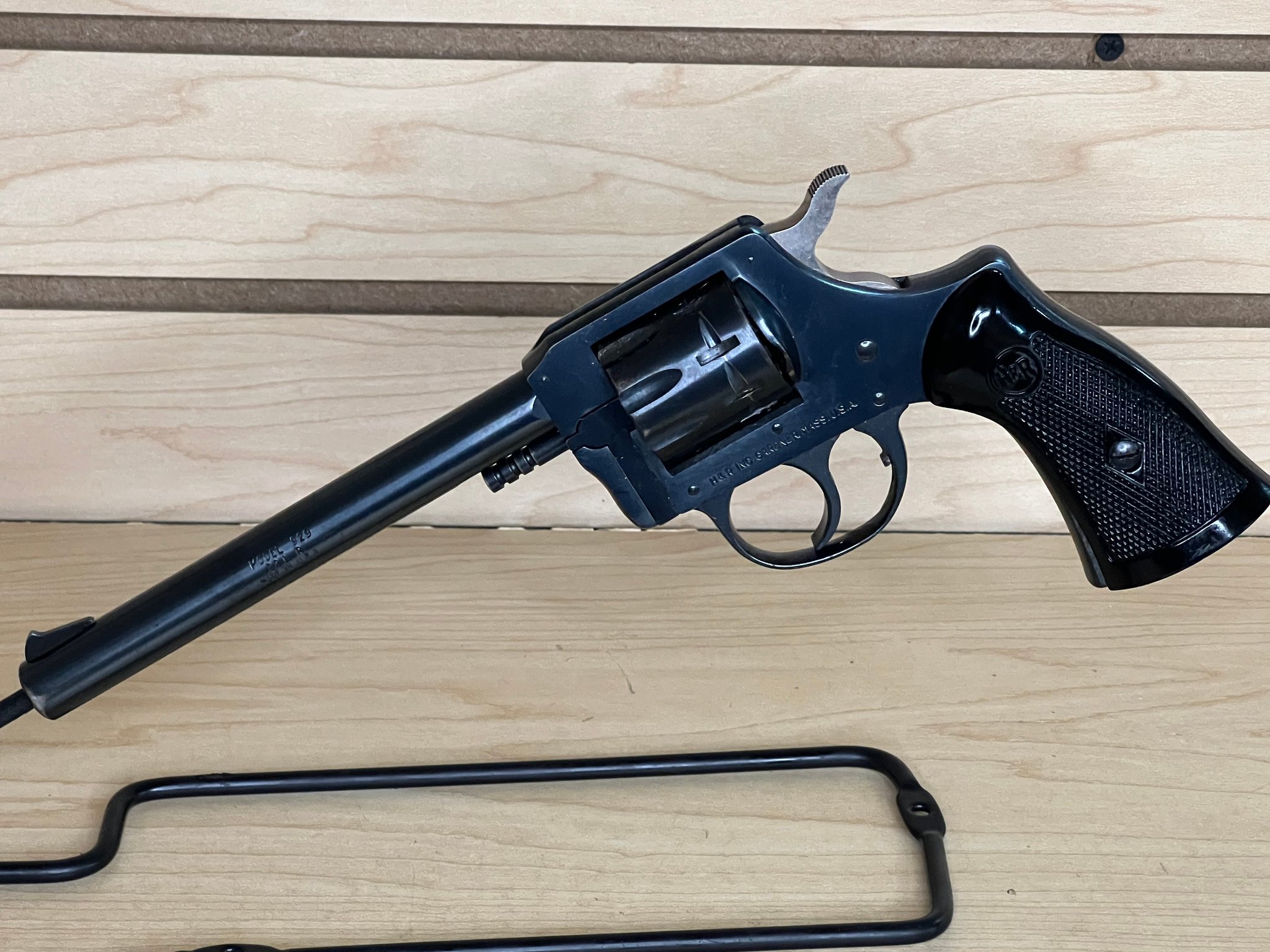H&R 929