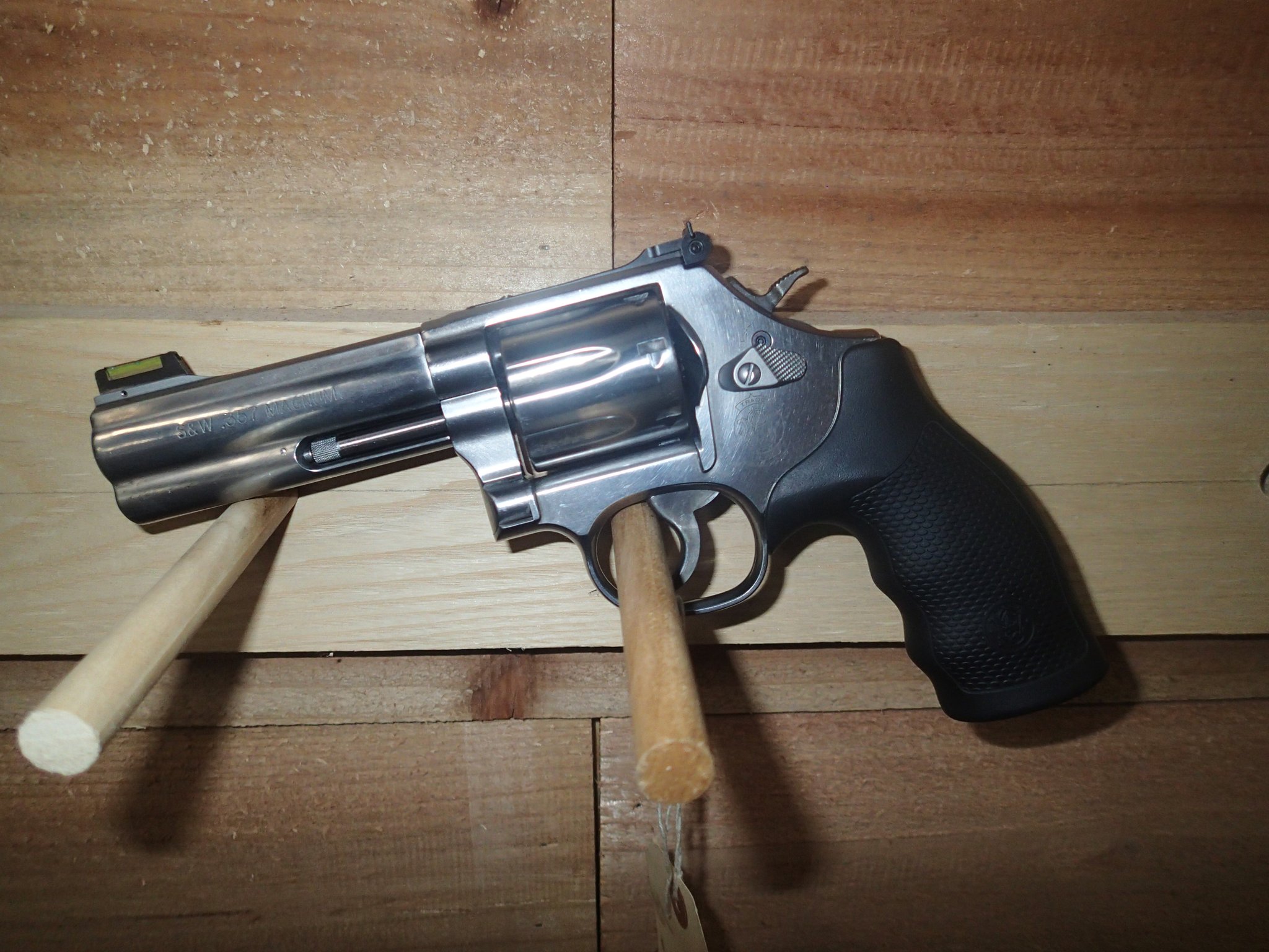 ECOM00452773 SMITH & Wesson Model 686-6 Plus ECOM00452773 545521