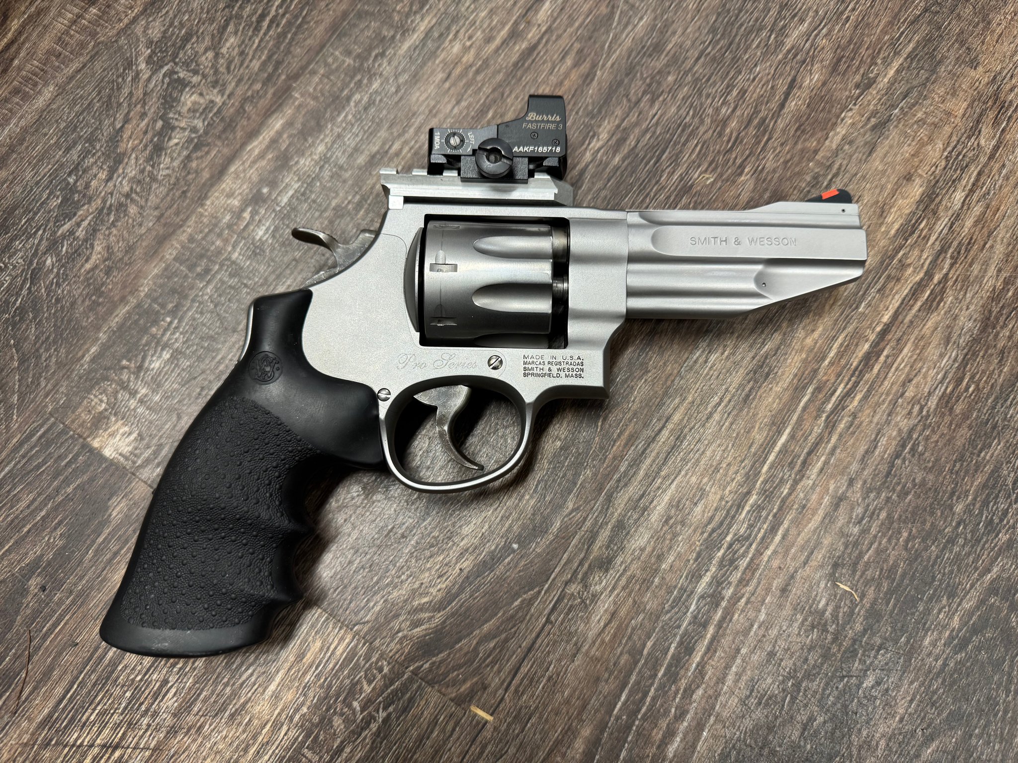 Smith & Wesson 687-5 Pro