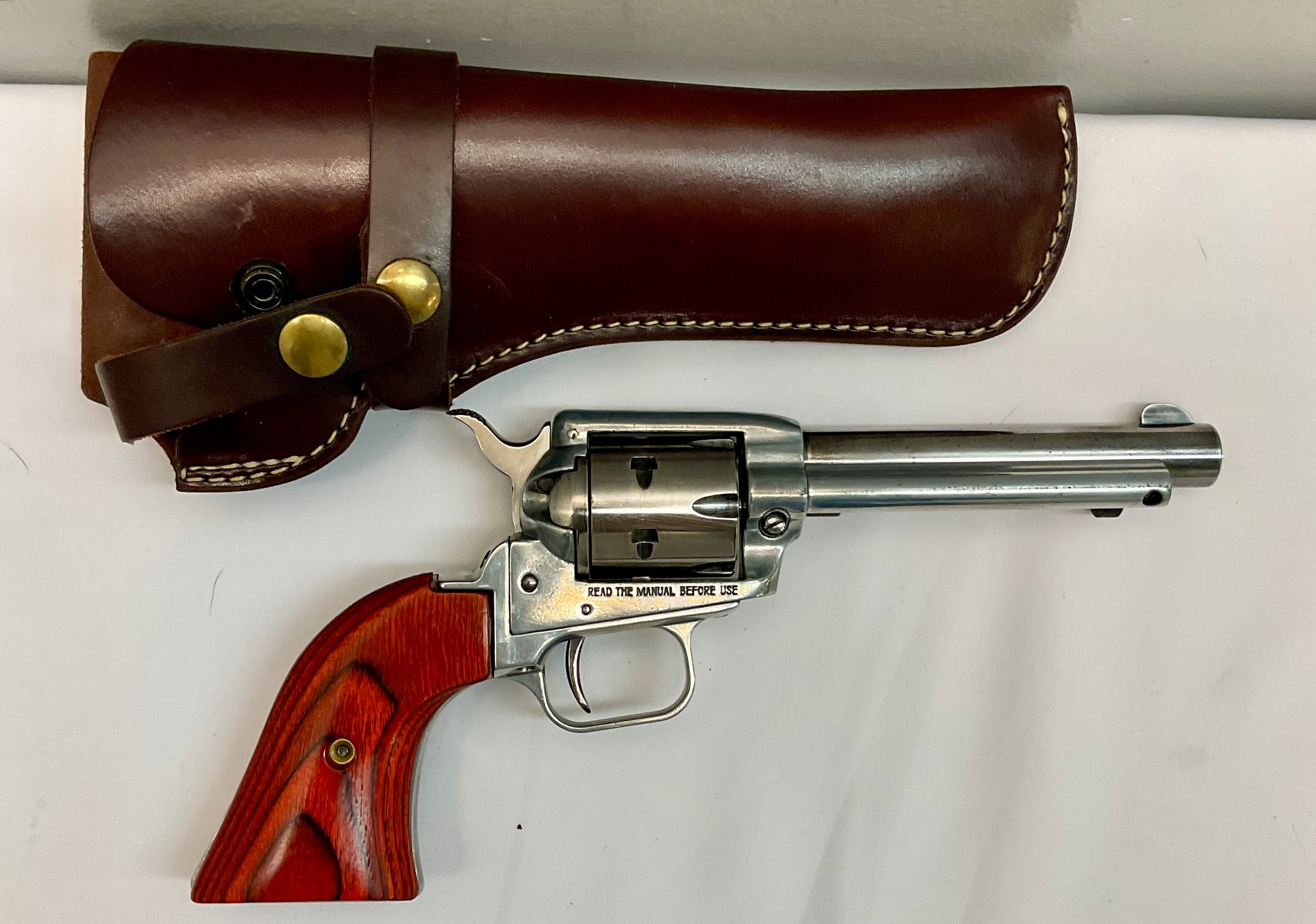 ECOM00453831 HERITAGE Mfg. Rough Rider ECOM00453831 546777