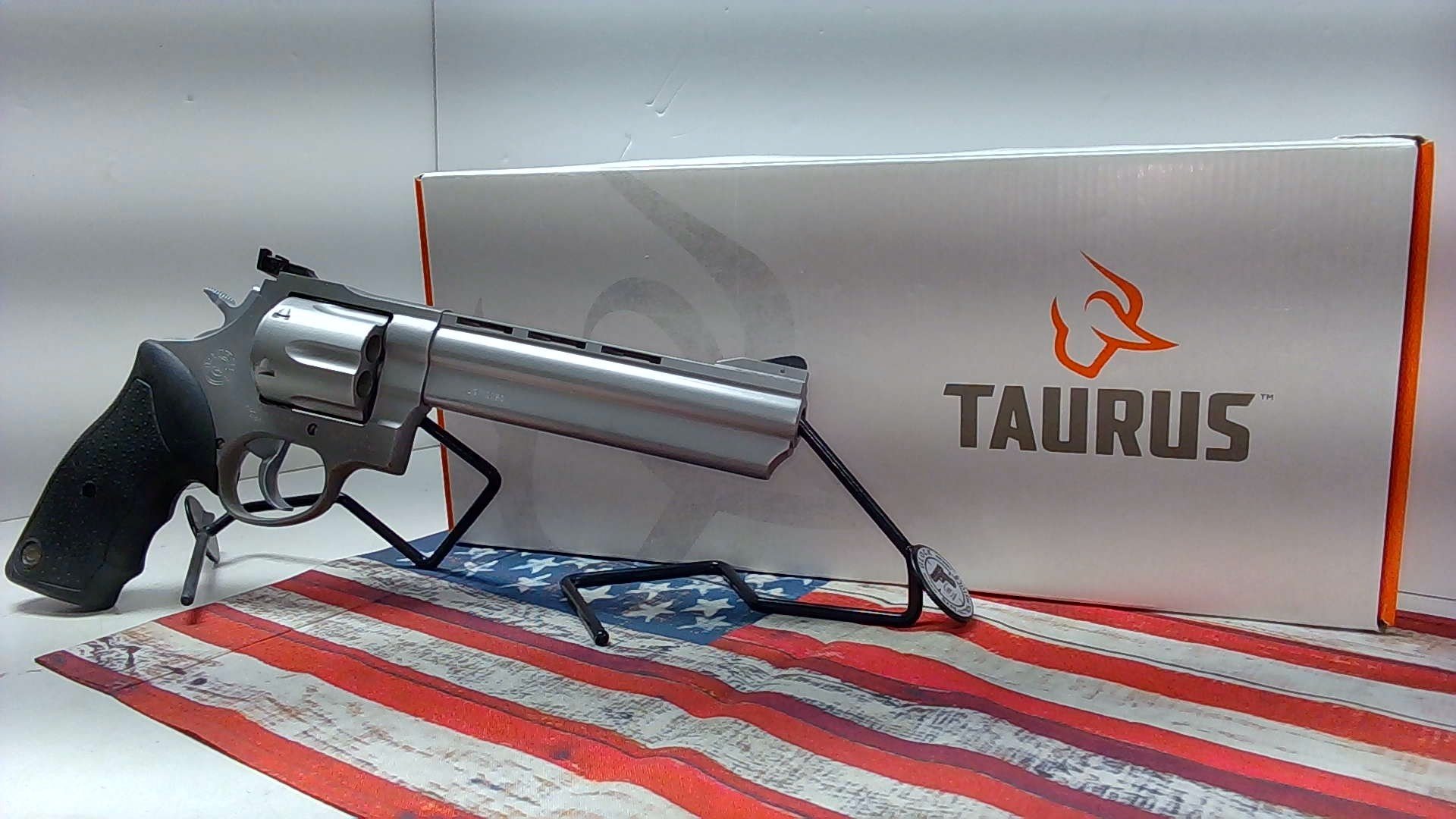 Taurus 44 Standard