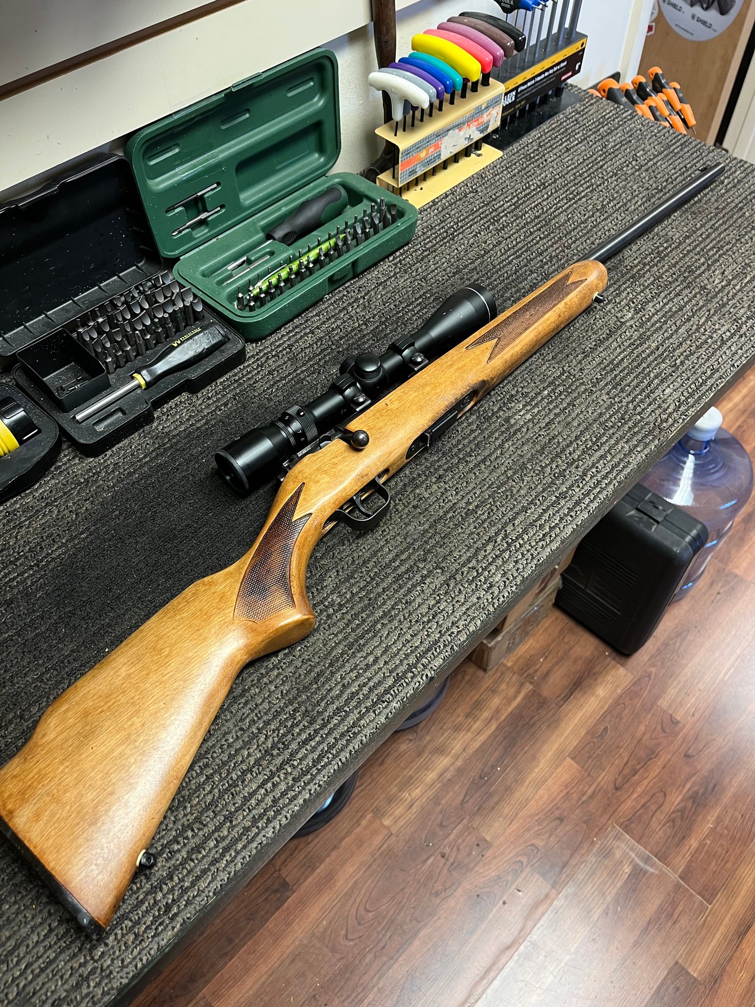 LAKEFIELD Firearms 93m ECOM00454467 547528
