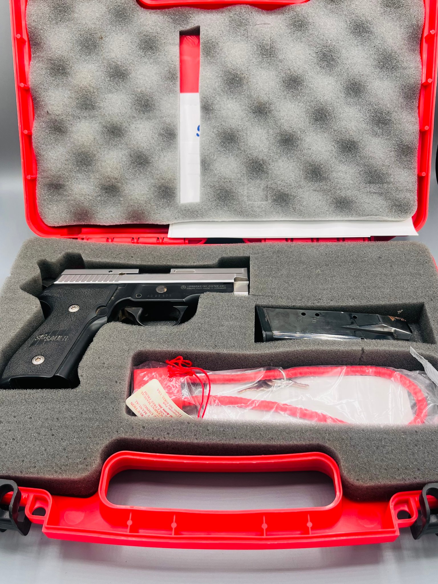 Sig Sauer P229