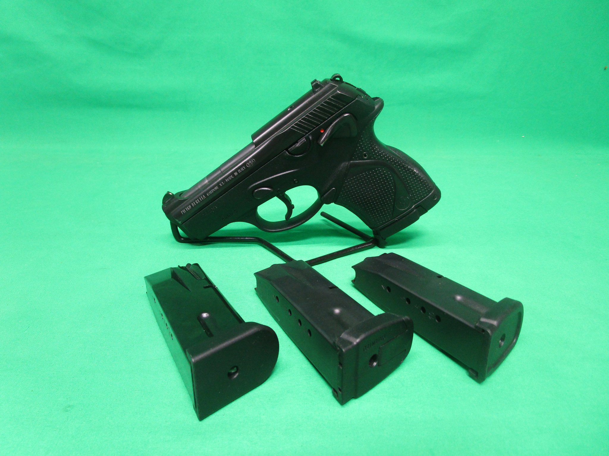 Beretta 9000s